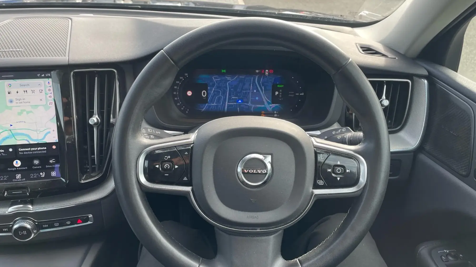 Volvo XC60 Recharge Image 10