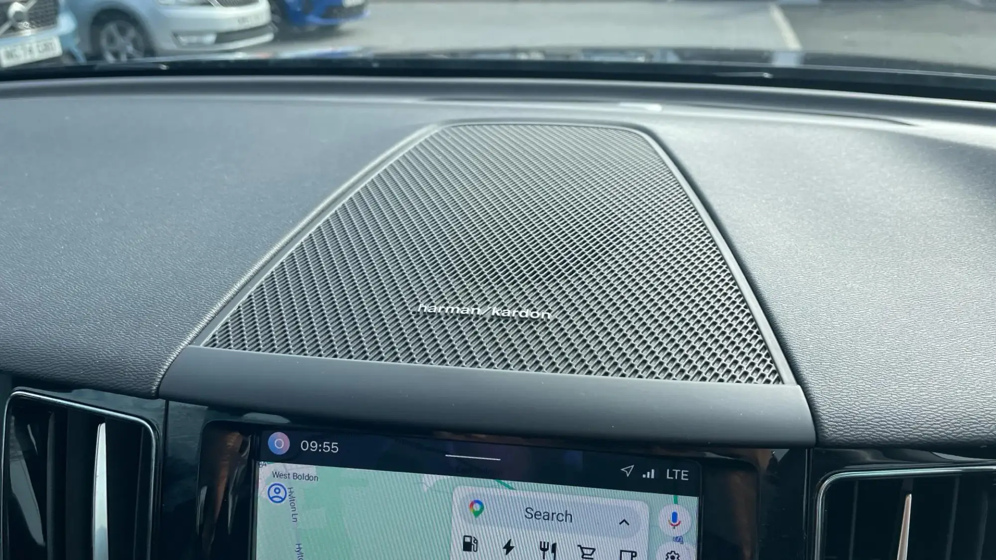 Volvo XC60 Recharge Image 25