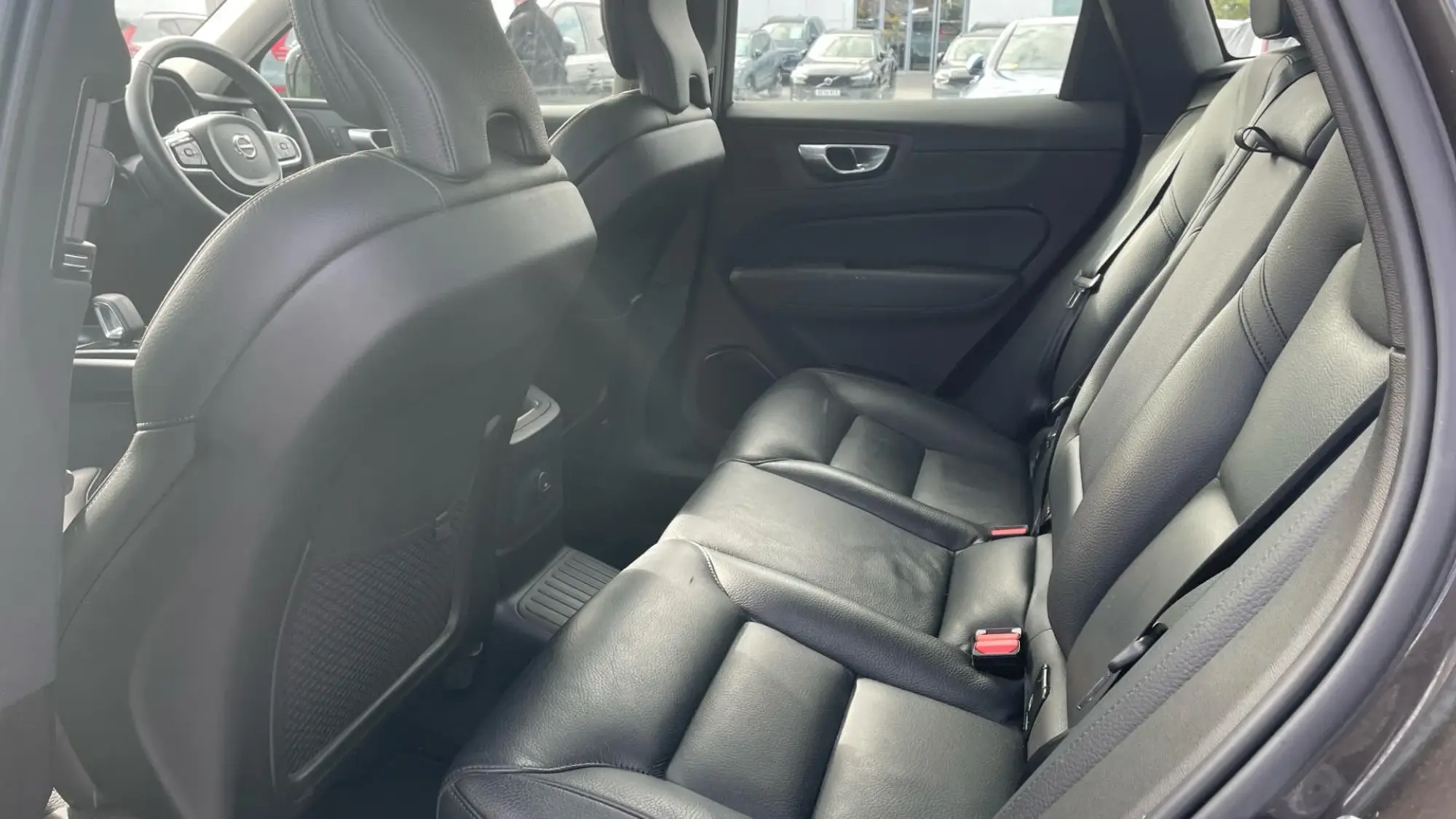 Volvo XC60 Recharge Image 33
