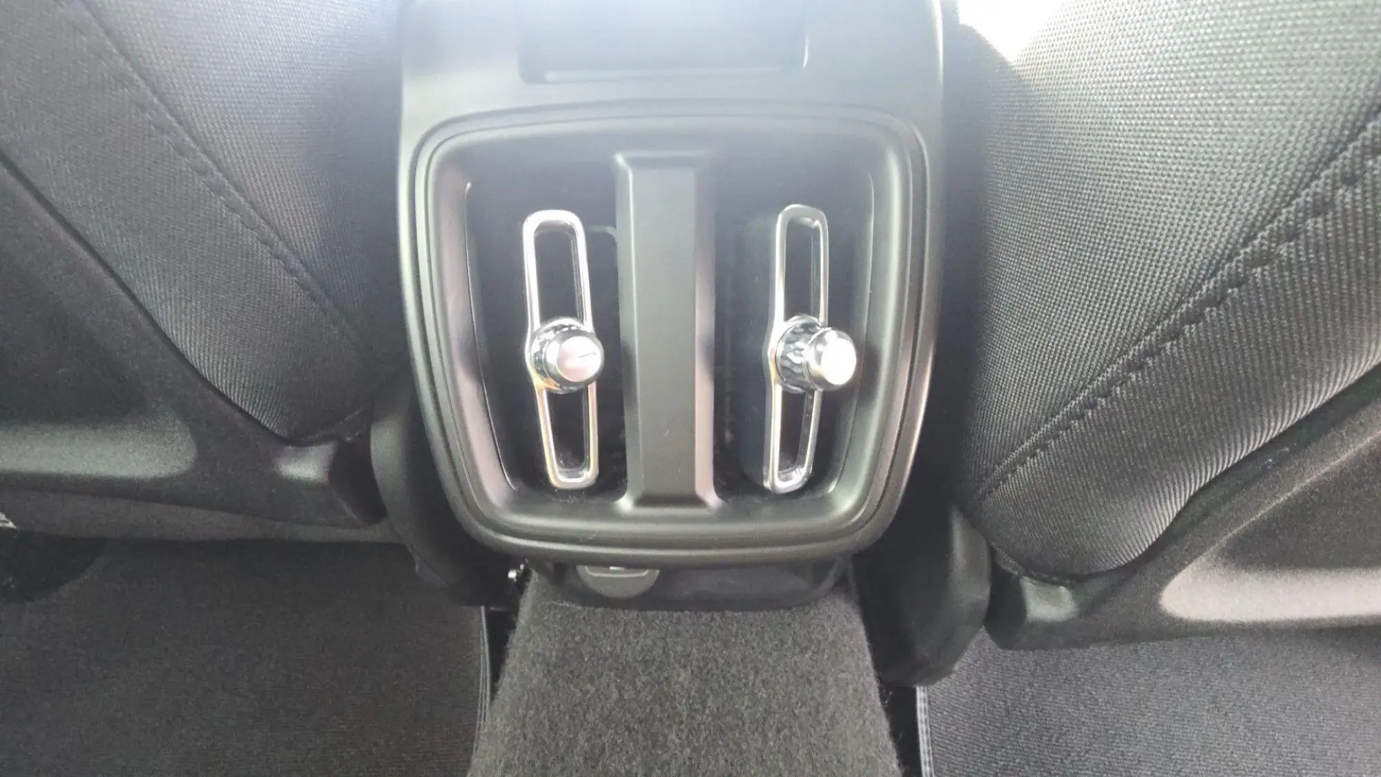 Polestar 2 Image 21 Polestar 2 Image 21