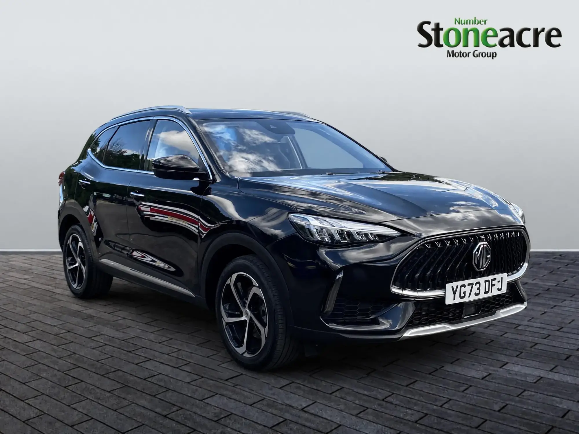 MG HS 1.5 T-GDI Trophy SUV 5dr Petrol DCT Euro 6 (s/s) (162 ps) YG73DFJ Image 1 MG HS 1.5 T-GDI Trophy SUV 5dr Petrol DCT Euro 6 (s/s) (162 ps) YG73DFJ Image 1