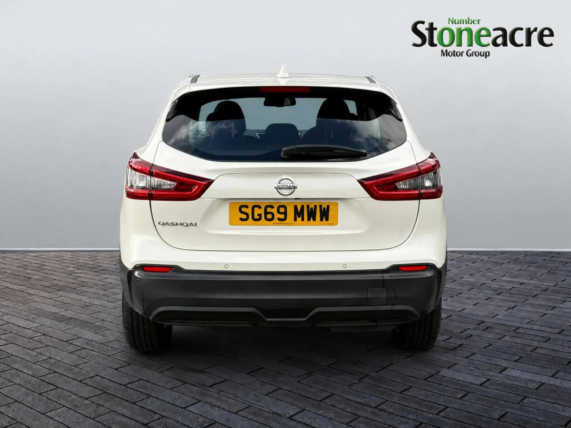 Nissan Qashqai Image 6 Nissan Qashqai Image 6