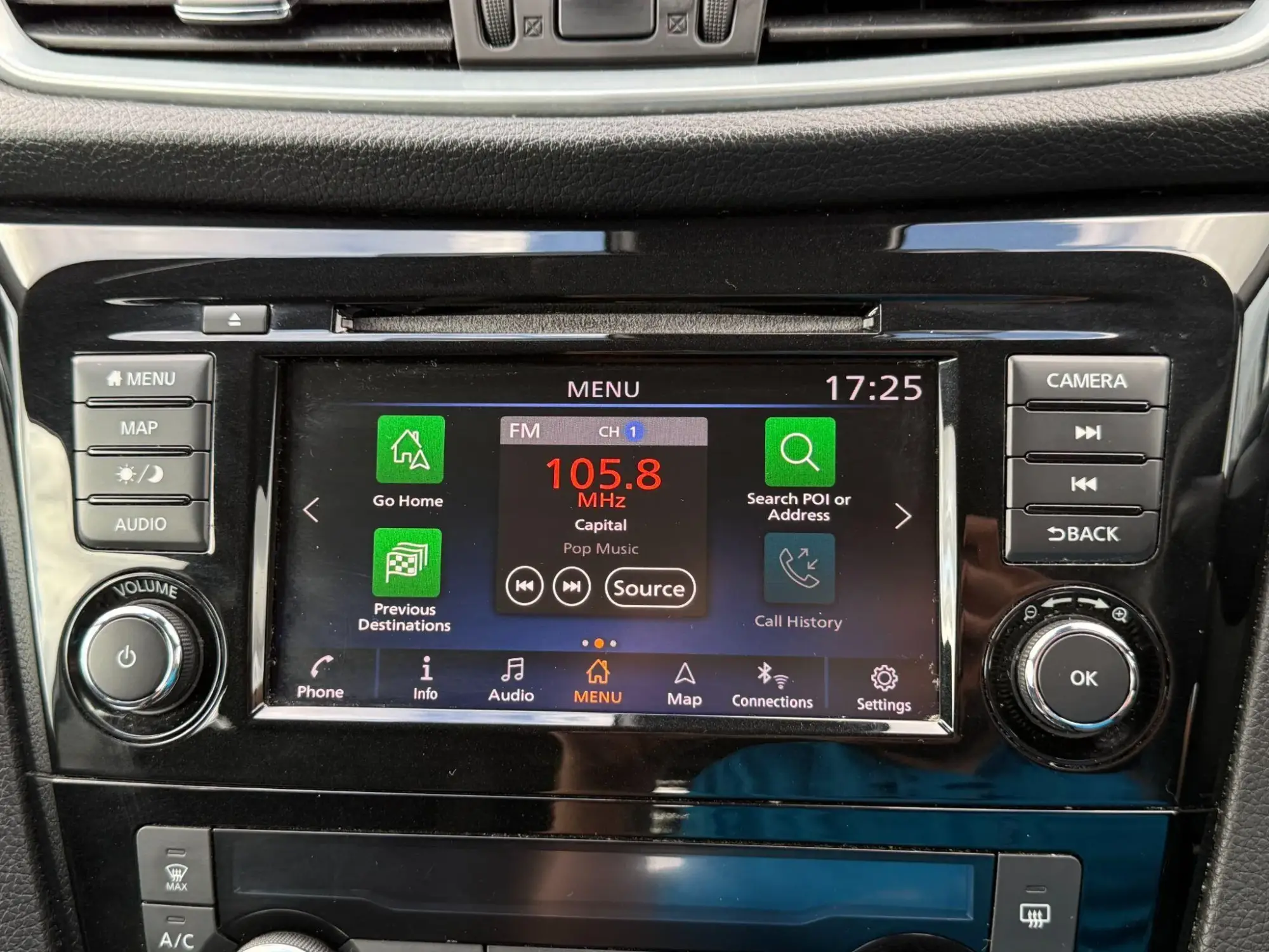 Nissan Qashqai Image 18 Nissan Qashqai Image 18