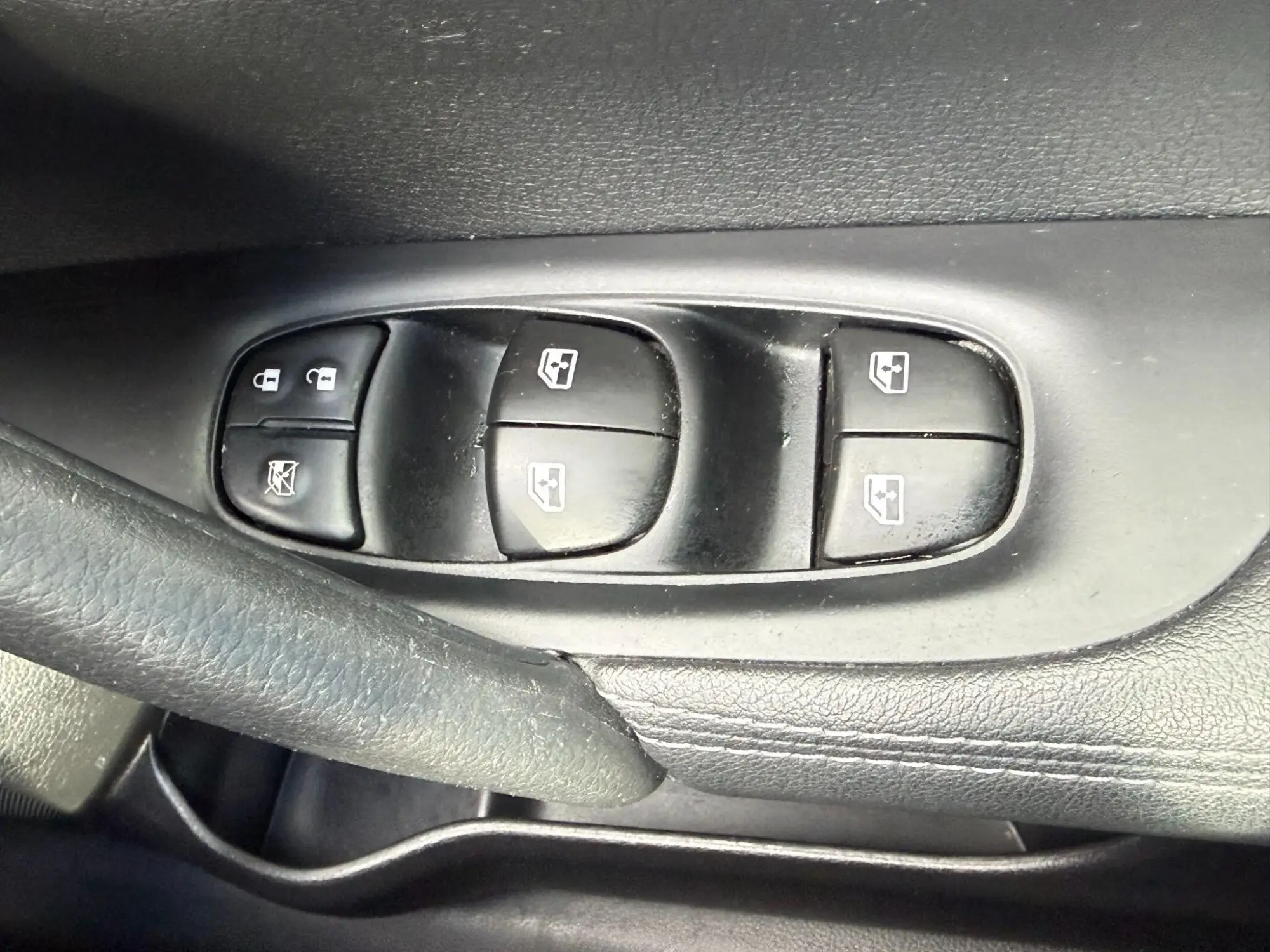 Nissan Qashqai Image 24 Nissan Qashqai Image 24