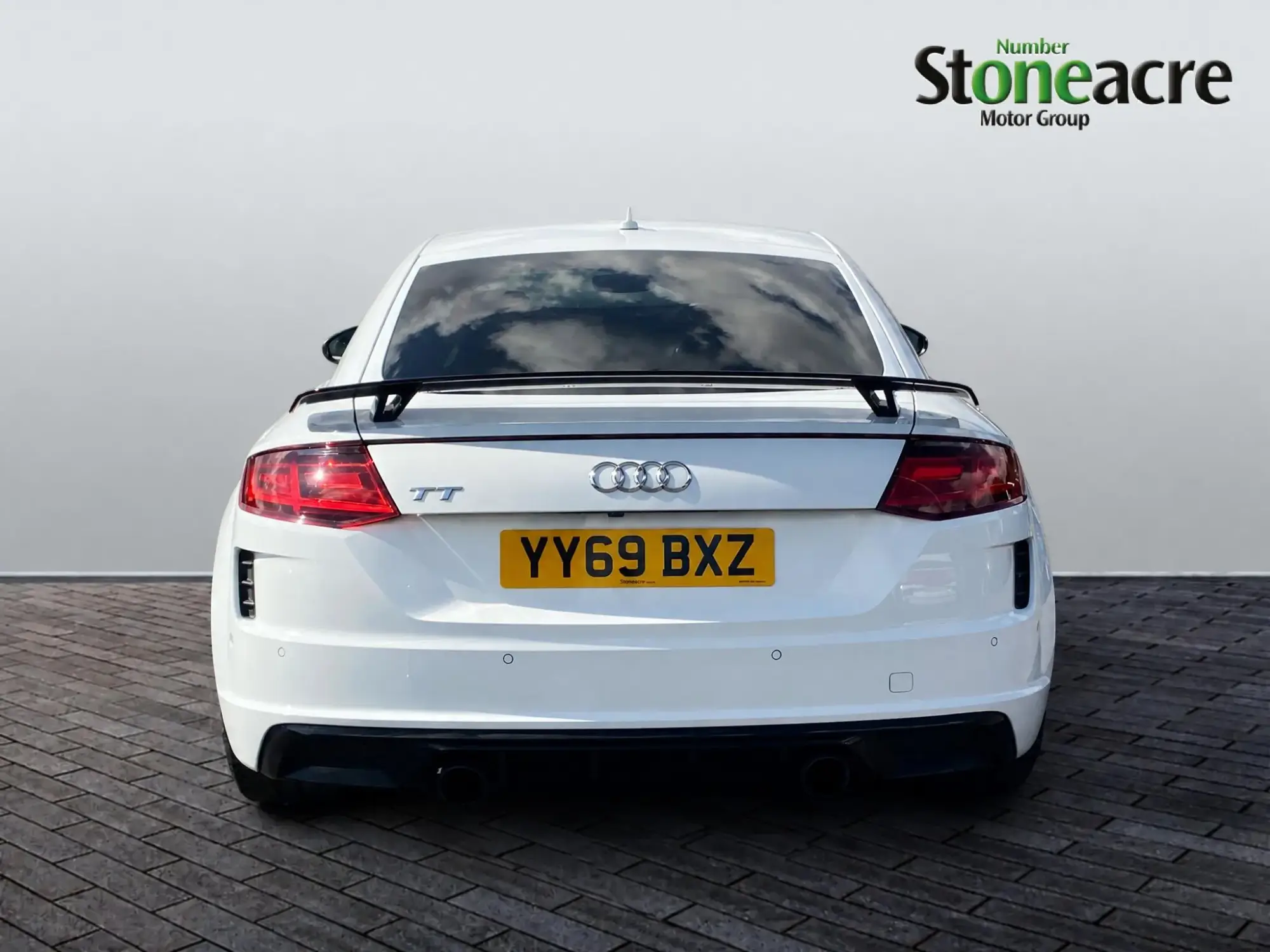 Audi TT Image 6
