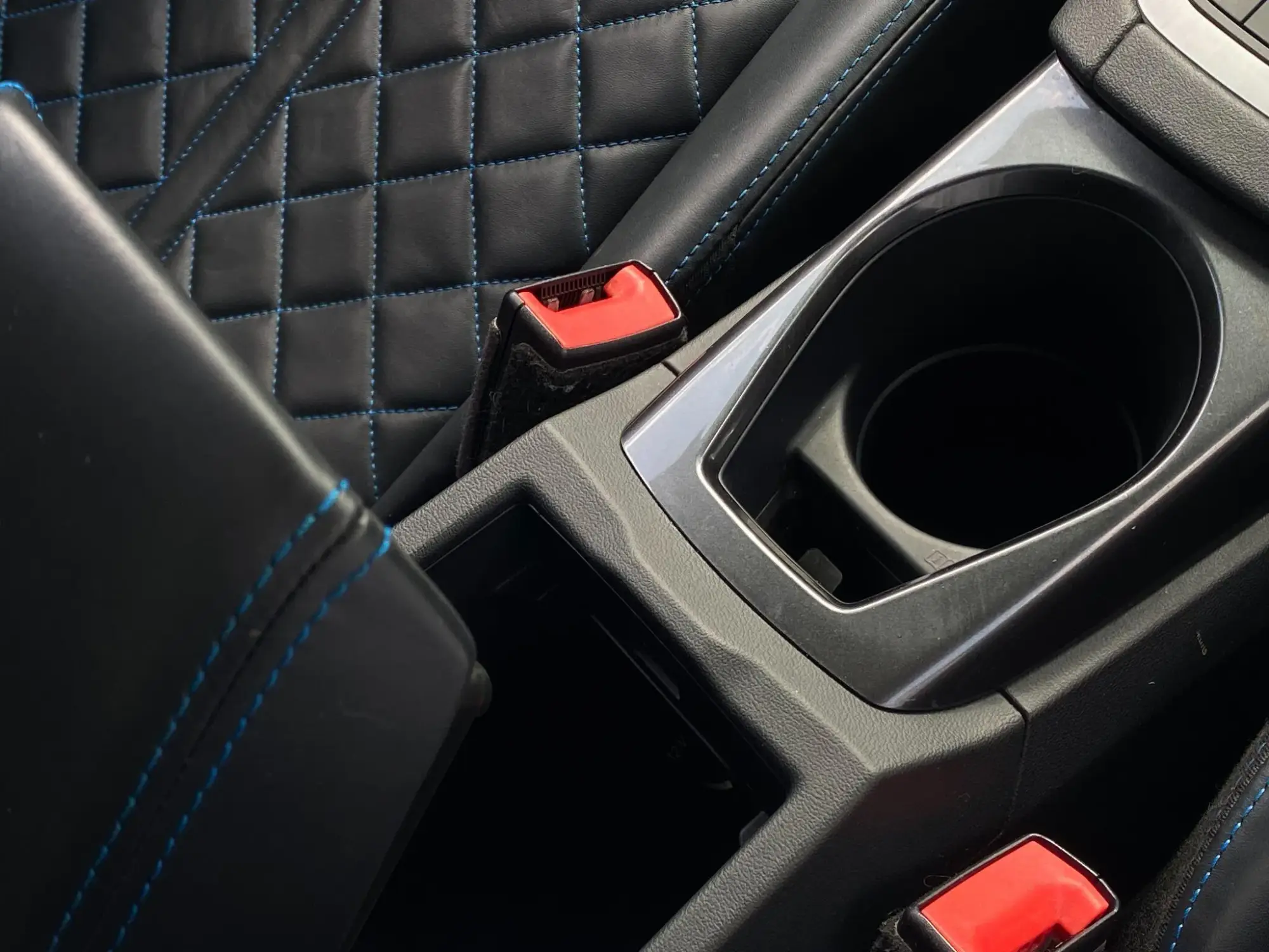 Audi TT Image 11