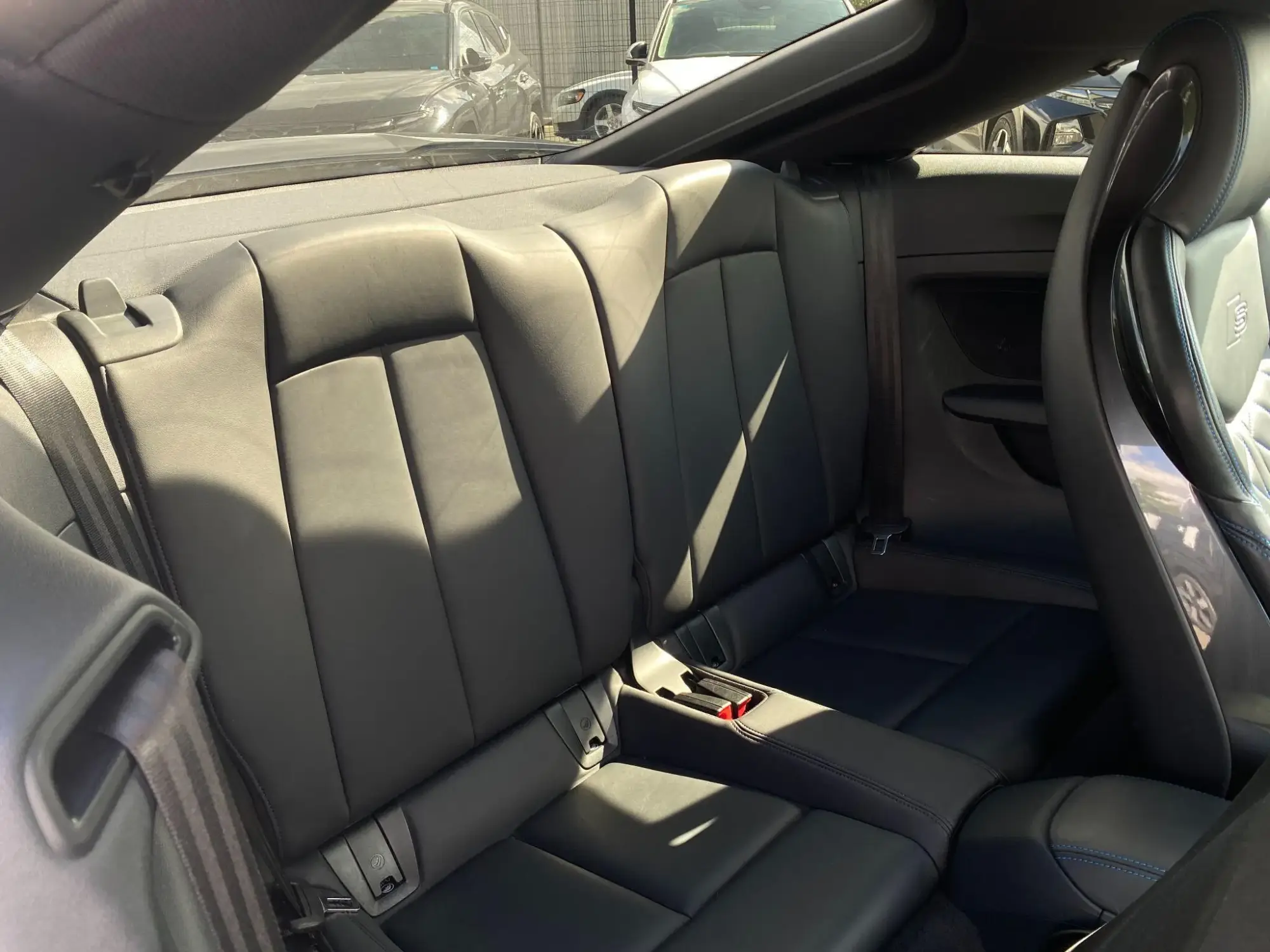 Audi TT Image 15