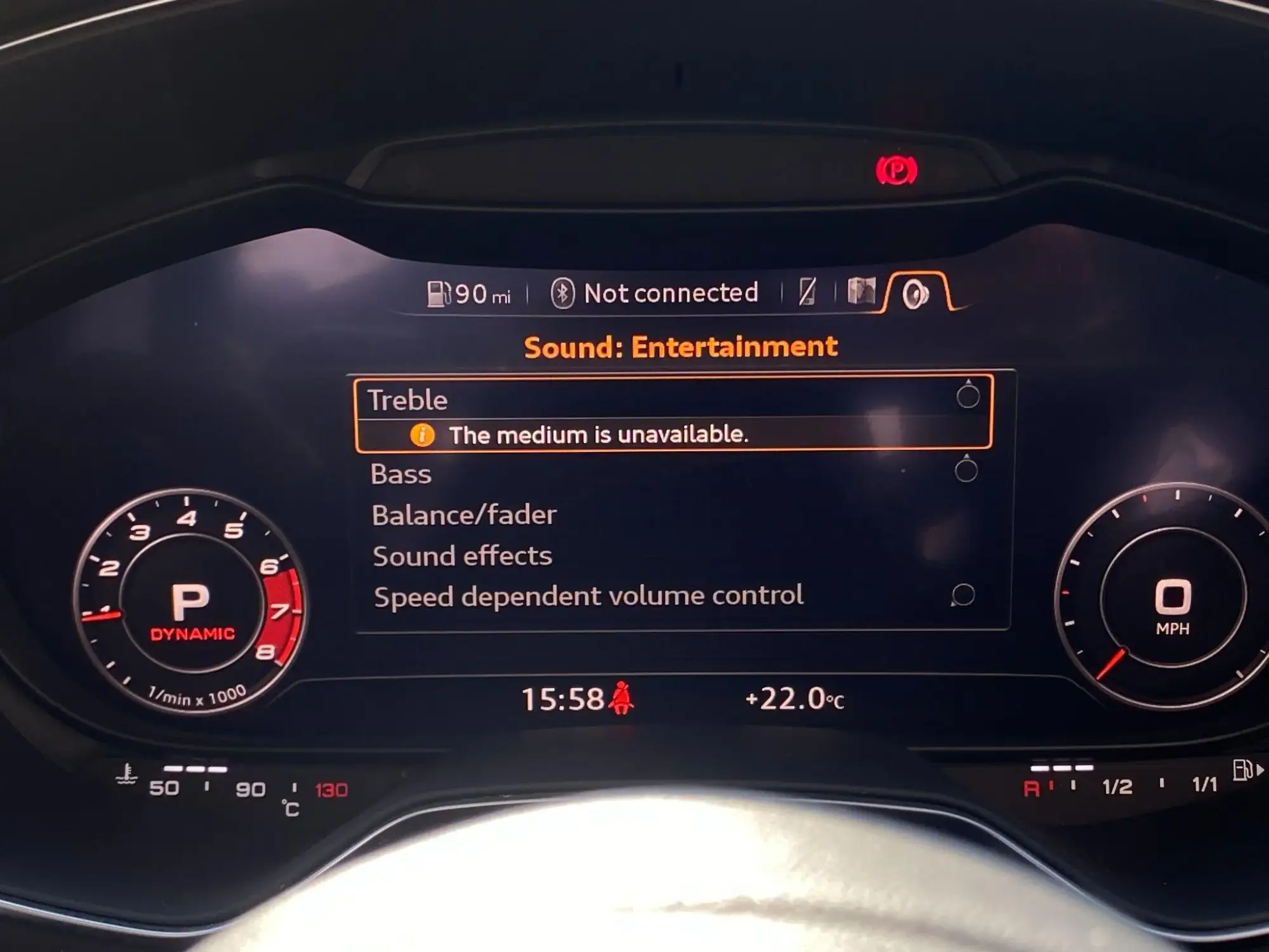Audi TT Image 36