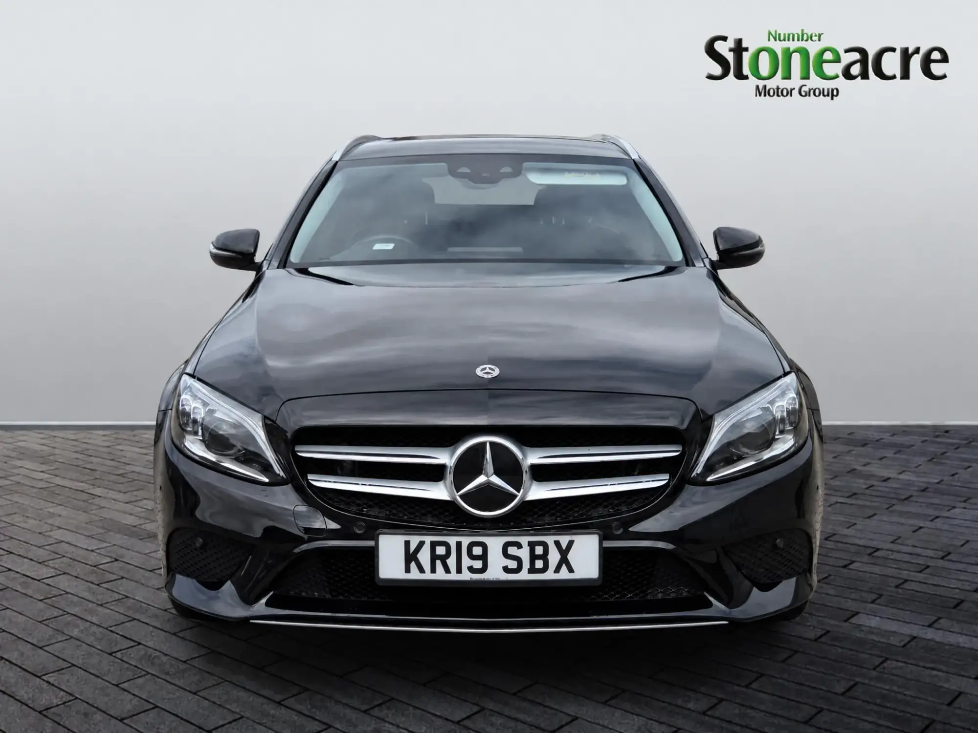 Mercedes-Benz C-Class Image 2 Mercedes-Benz C-Class Image 2