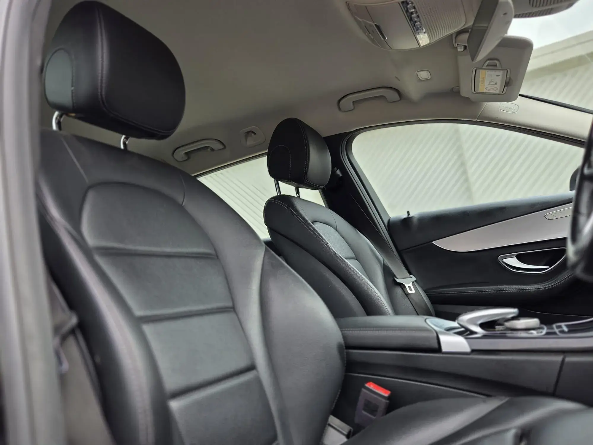 Mercedes-Benz C-Class Image 13 Mercedes-Benz C-Class Image 13