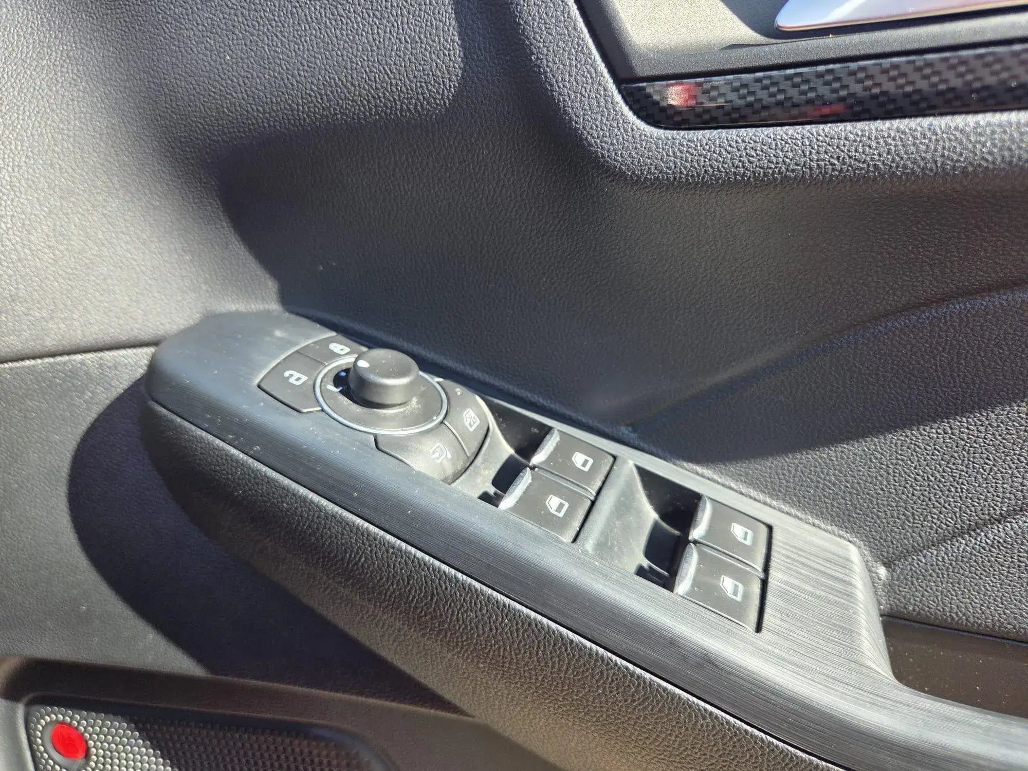 Ford Kuga Hybrid Image 26 Ford Kuga Hybrid Image 26