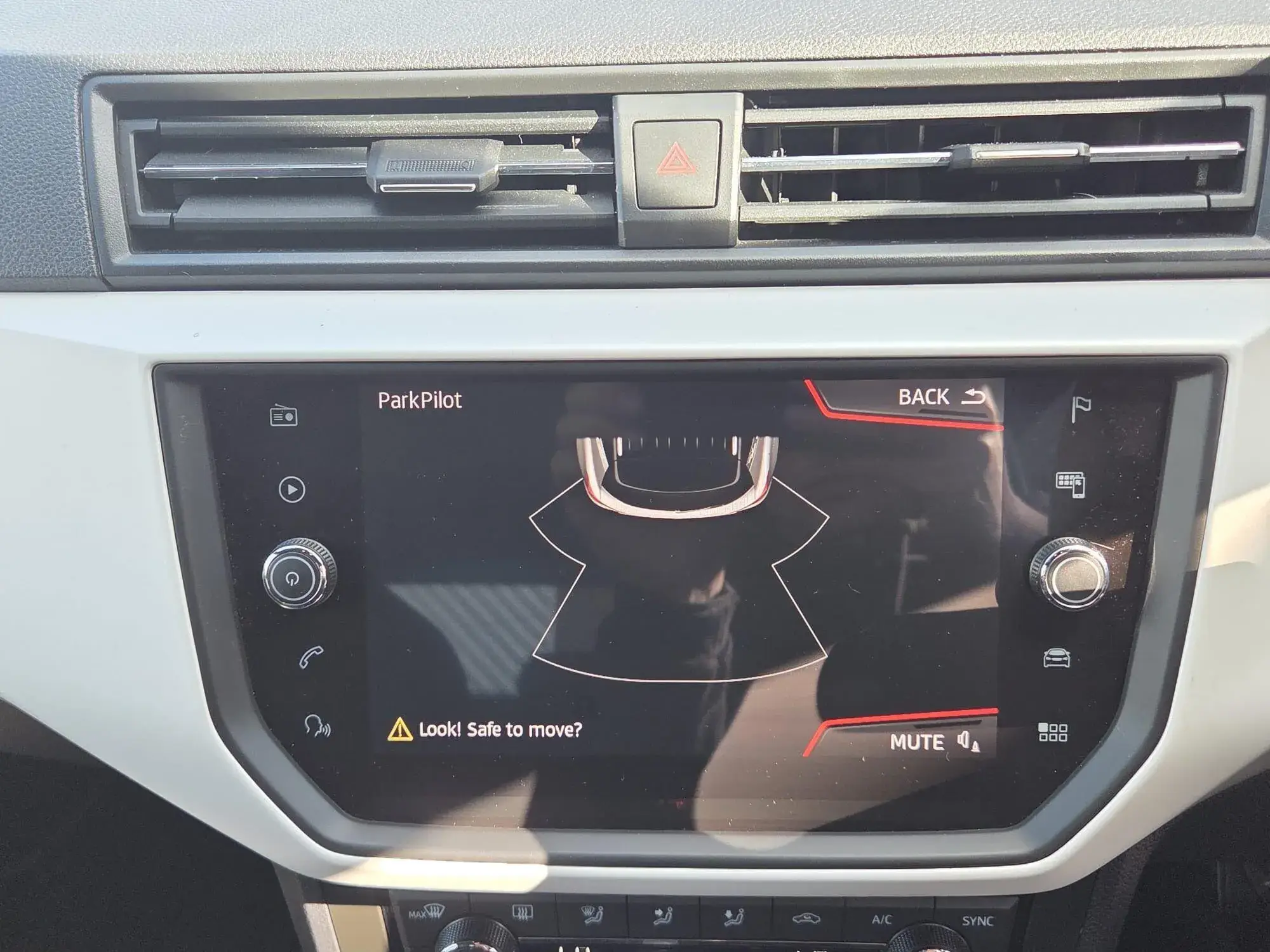 SEAT Arona Image 30 SEAT Arona Image 30