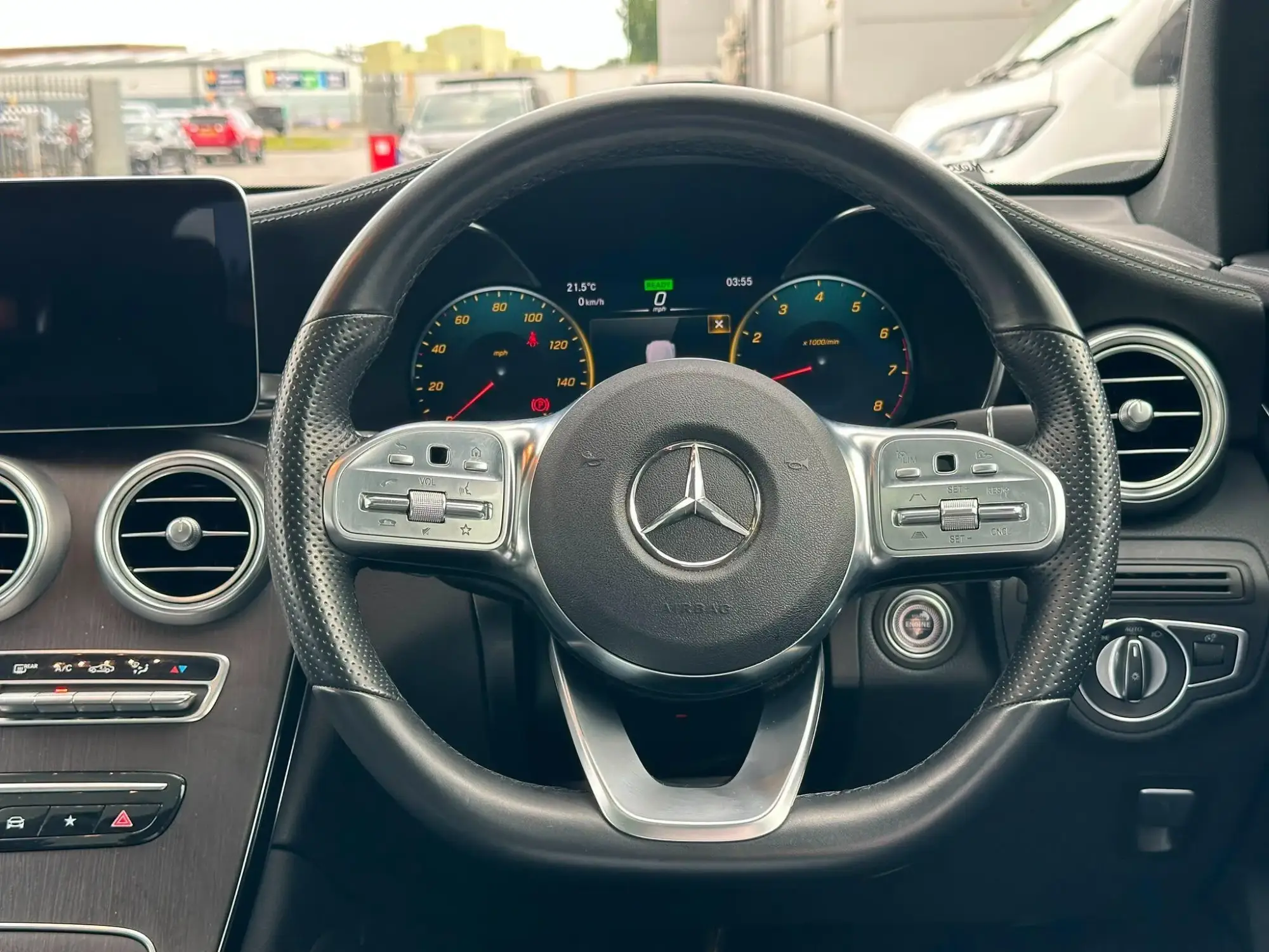 Mercedes-Benz GLC Image 8 Mercedes-Benz GLC Image 8