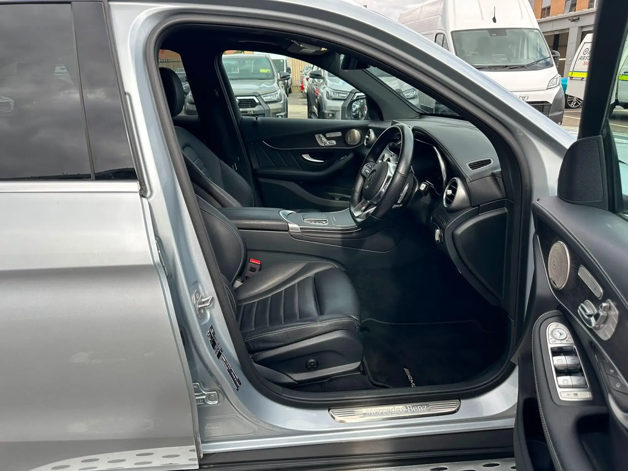 Mercedes-Benz GLC Image 11 Mercedes-Benz GLC Image 11