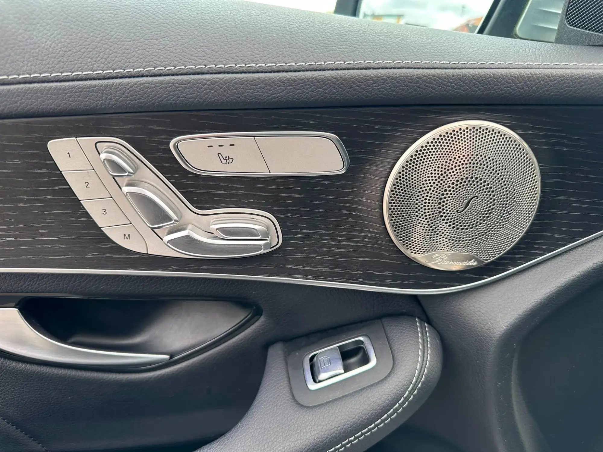 Mercedes-Benz GLC Image 23 Mercedes-Benz GLC Image 23