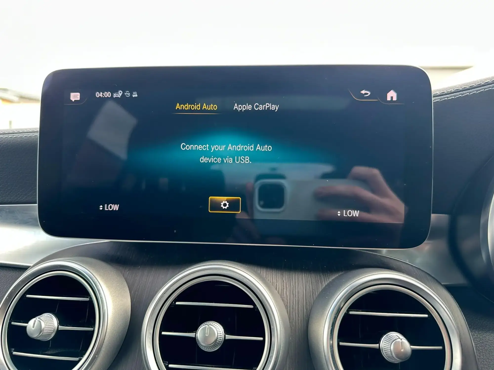 Mercedes-Benz GLC Image 24 Mercedes-Benz GLC Image 24