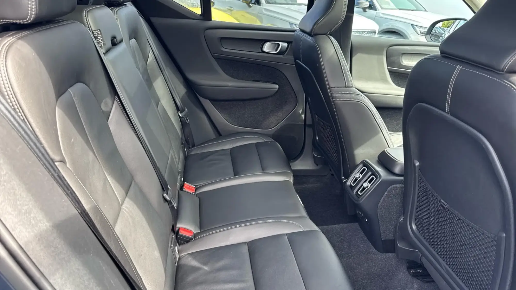 Volvo XC40 Image 6
