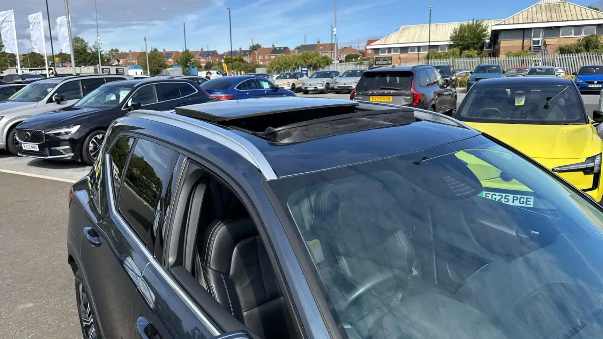Volvo XC40 Image 40