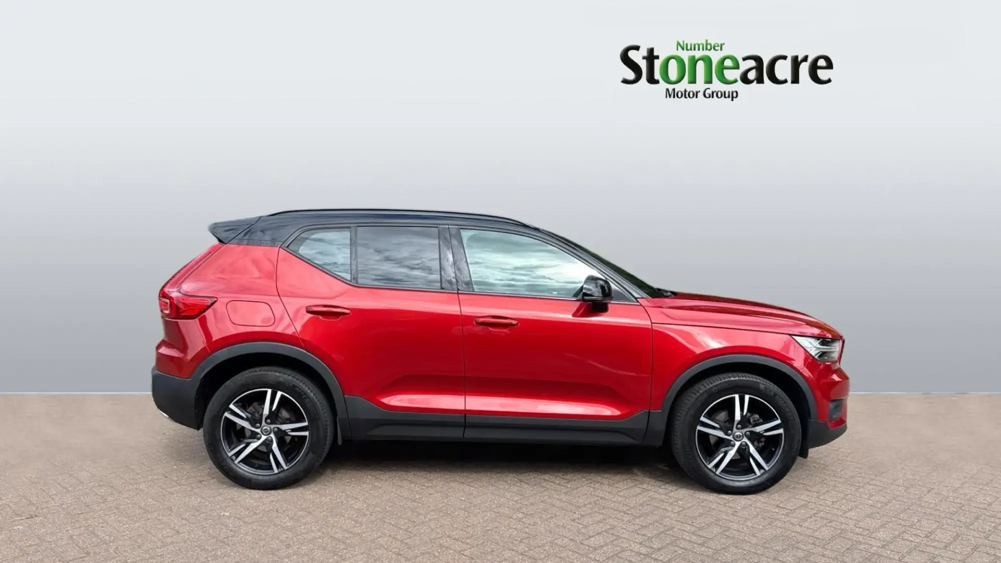 Volvo XC40 Image 3