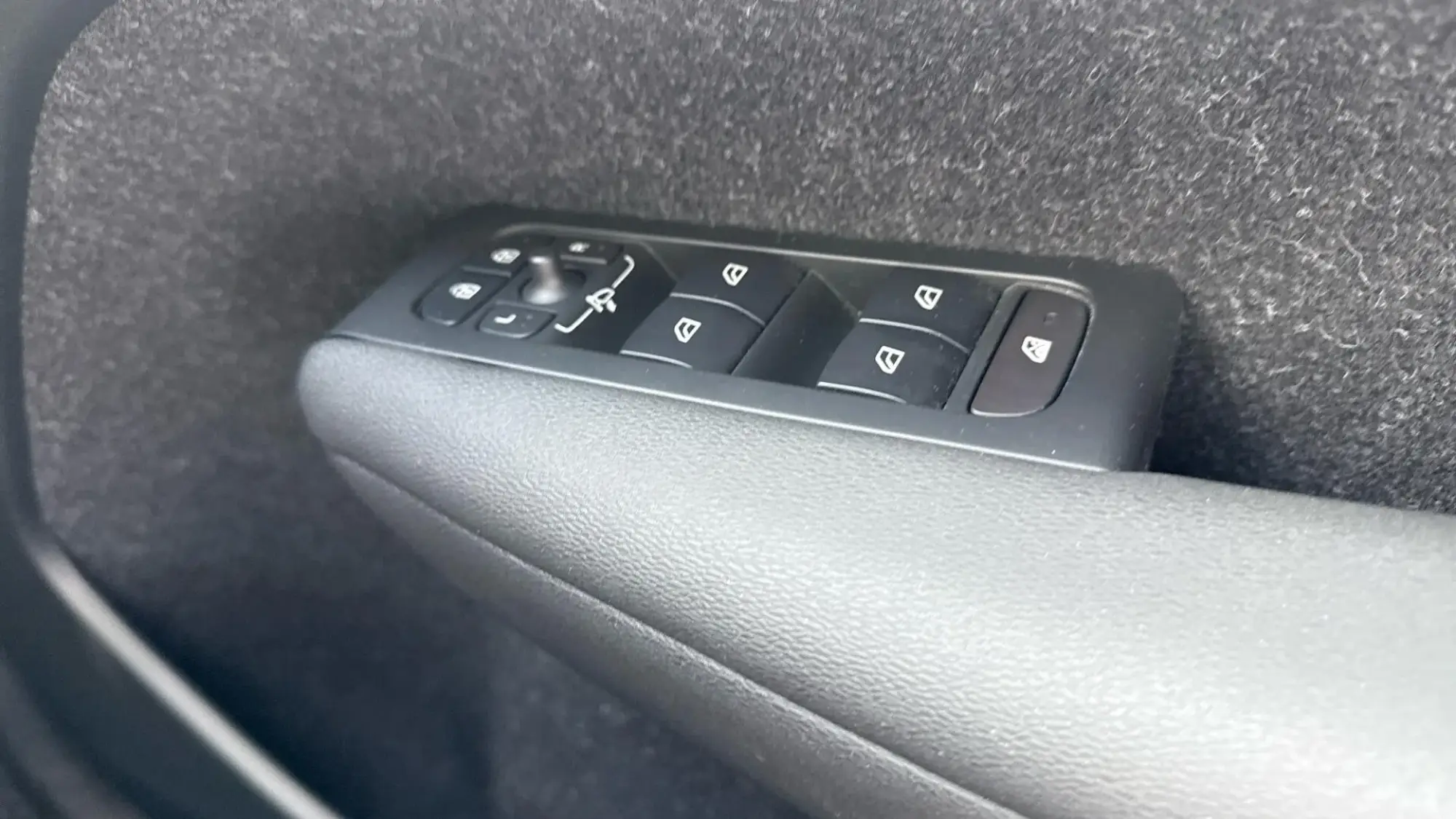 Volvo XC40 Image 22