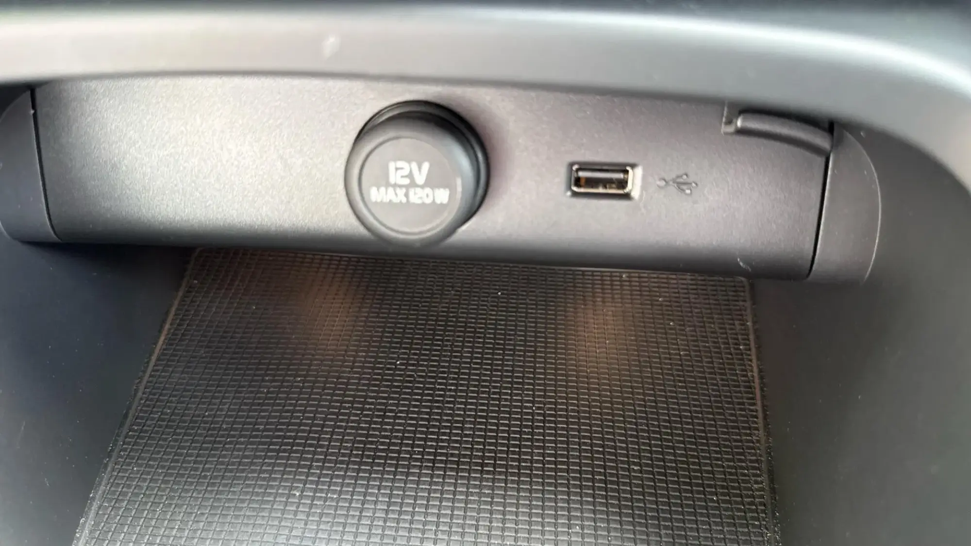 Volvo XC40 Image 33