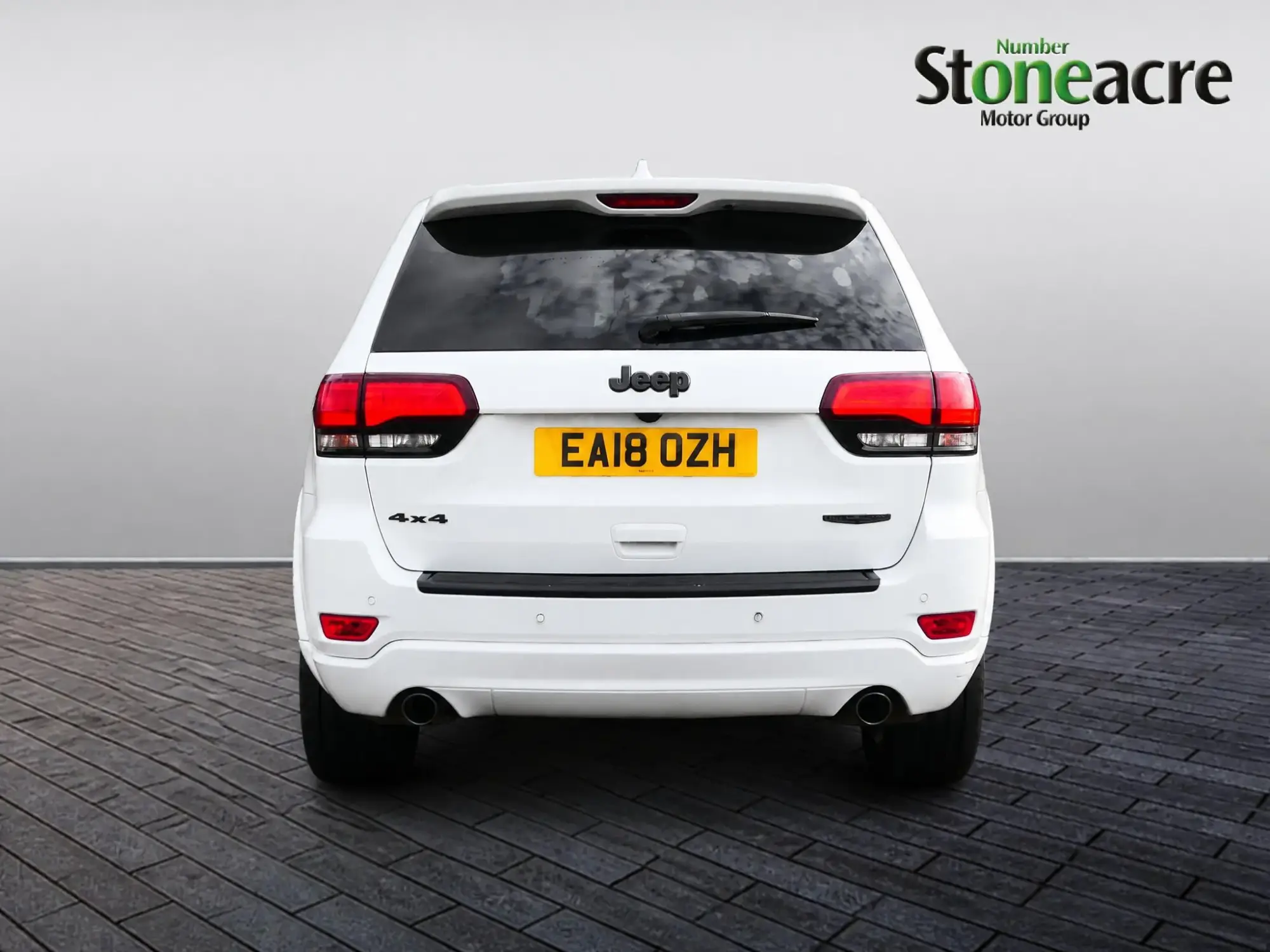 Jeep Grand Cherokee Image 6