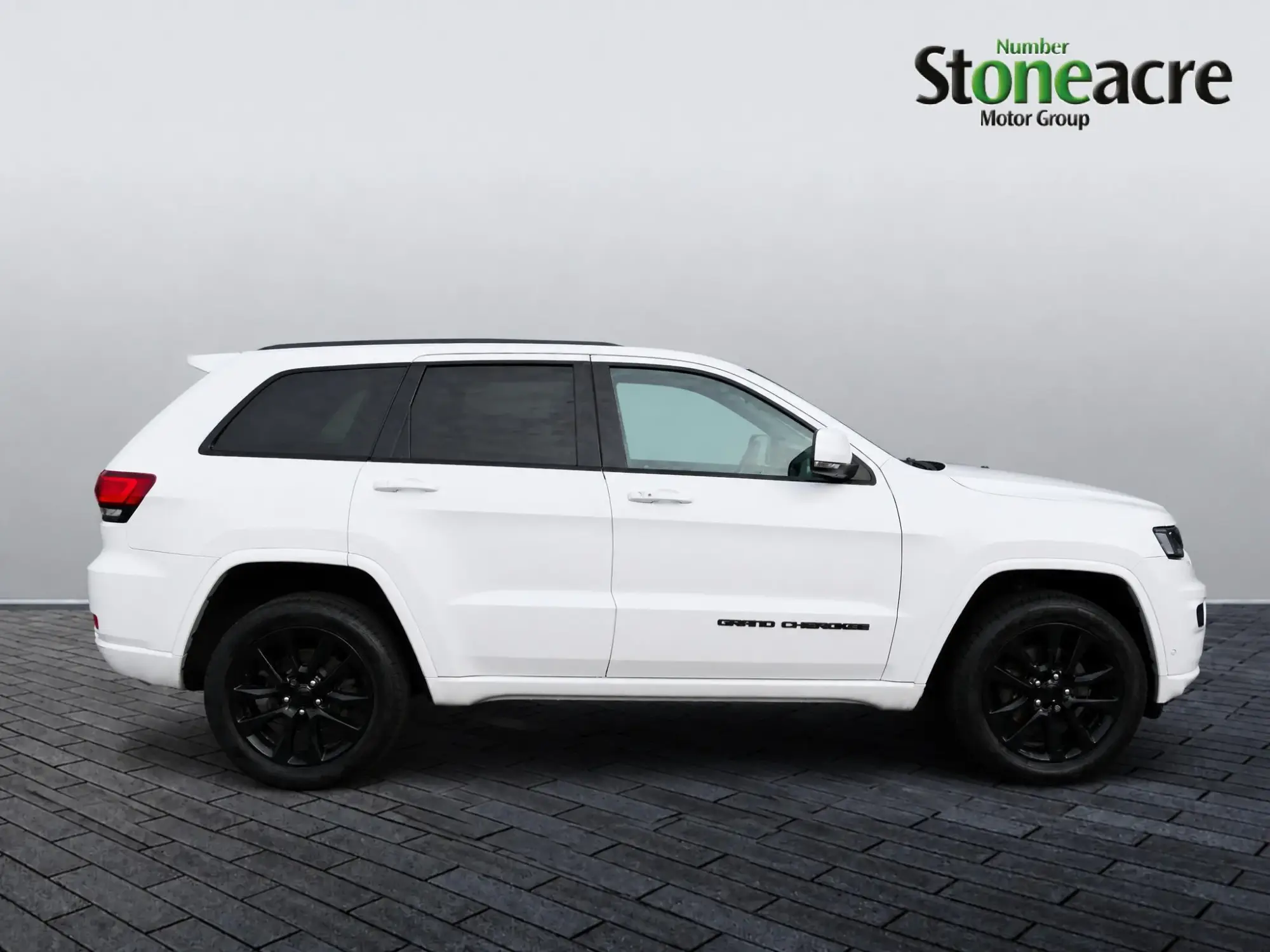 Jeep Grand Cherokee Image 7