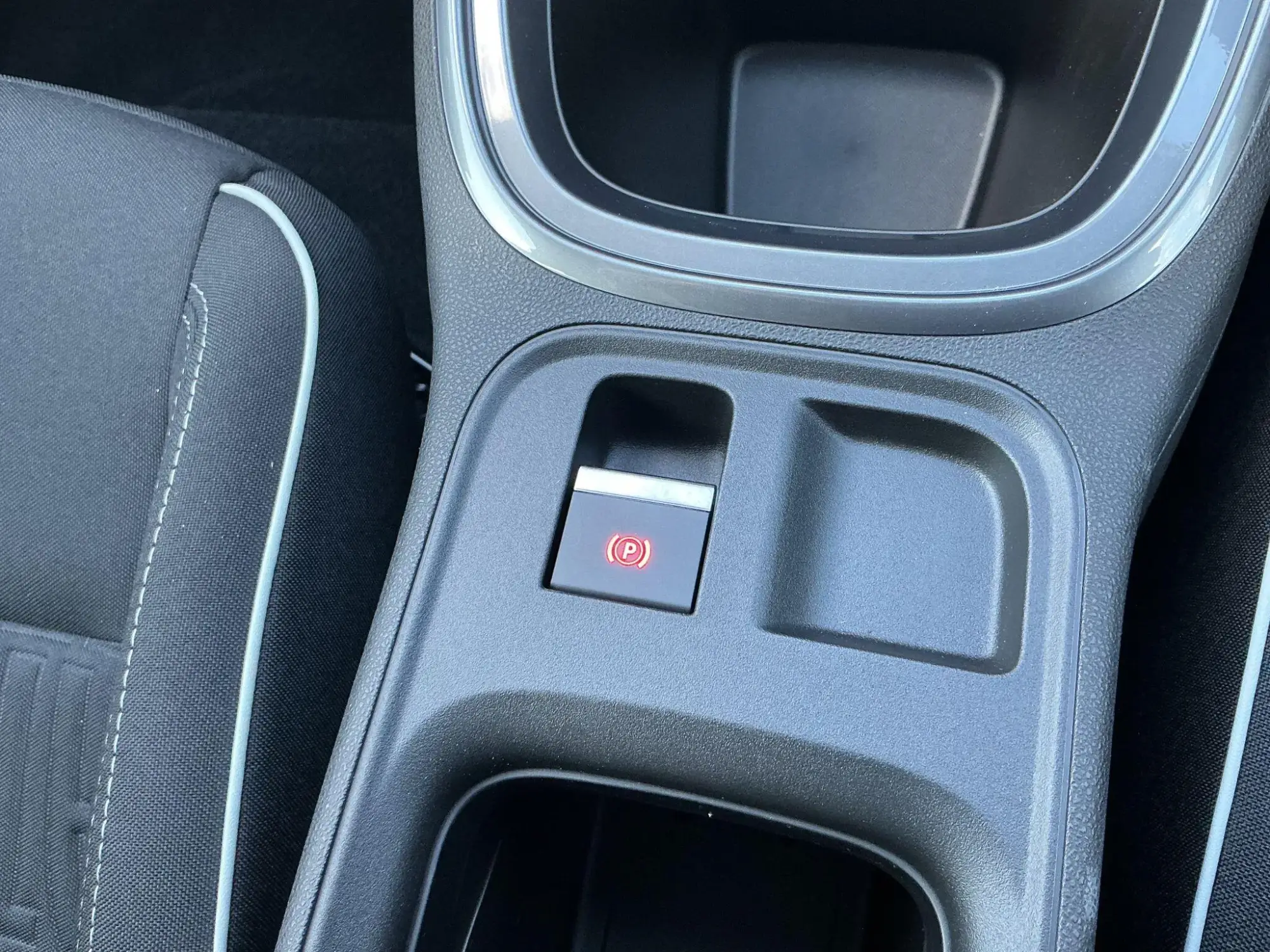 Fiat 600 Petrol Image 17 Fiat 600 Petrol Image 17