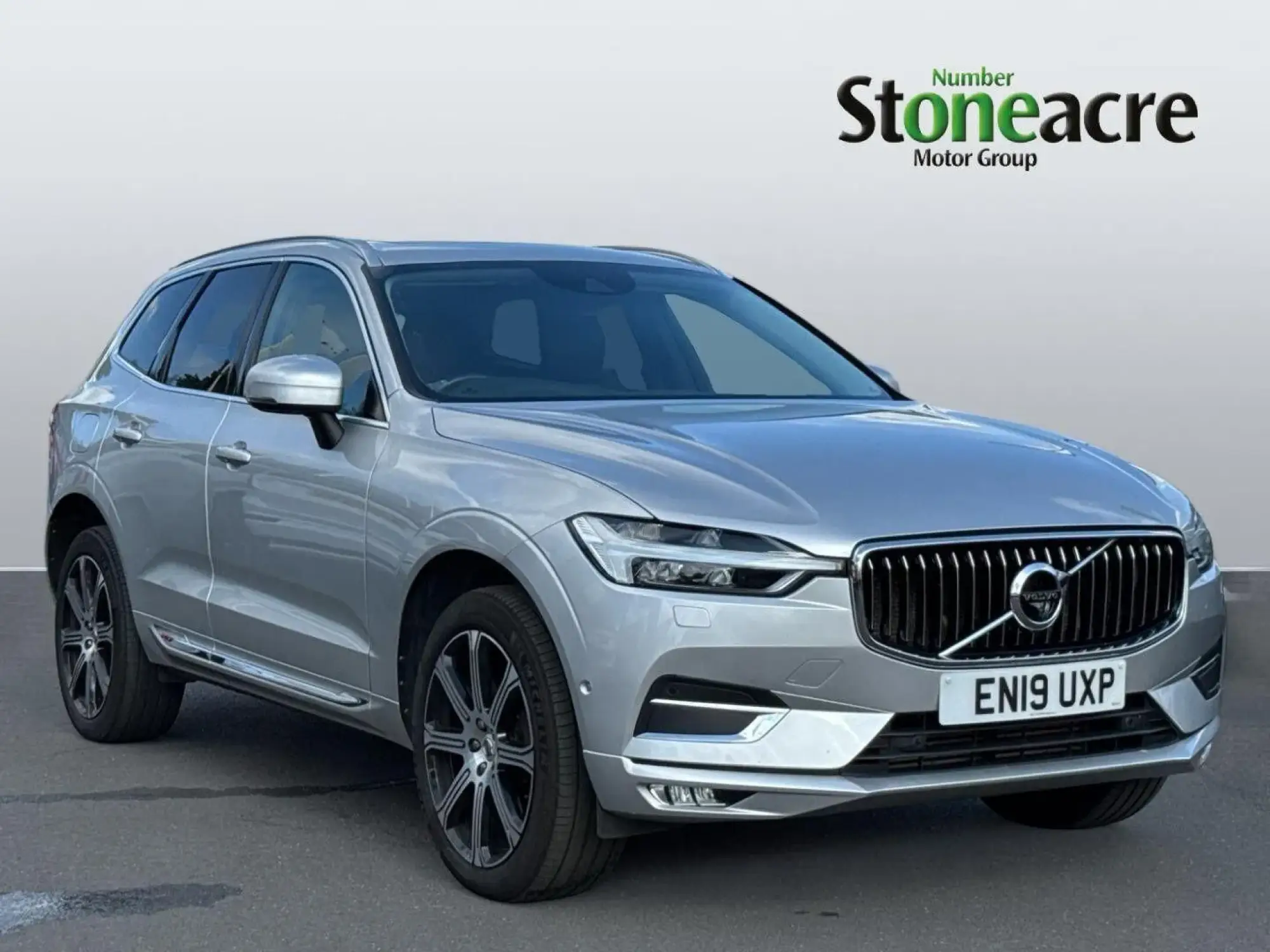 Volvo XC60 Inscription T5 EN19UXP Image 1 Volvo XC60 Inscription T5 EN19UXP Image 1