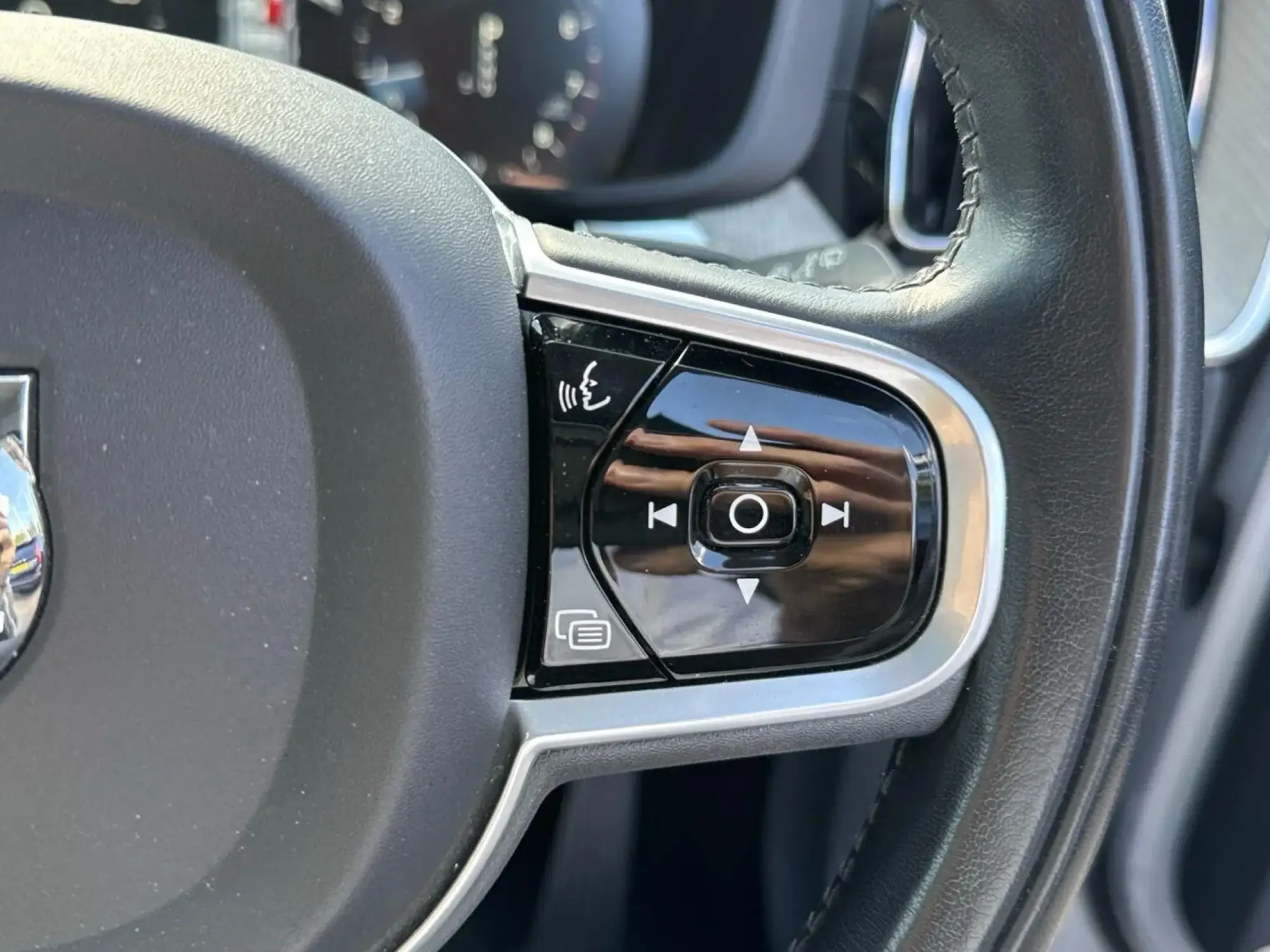 Volvo XC60 Image 17