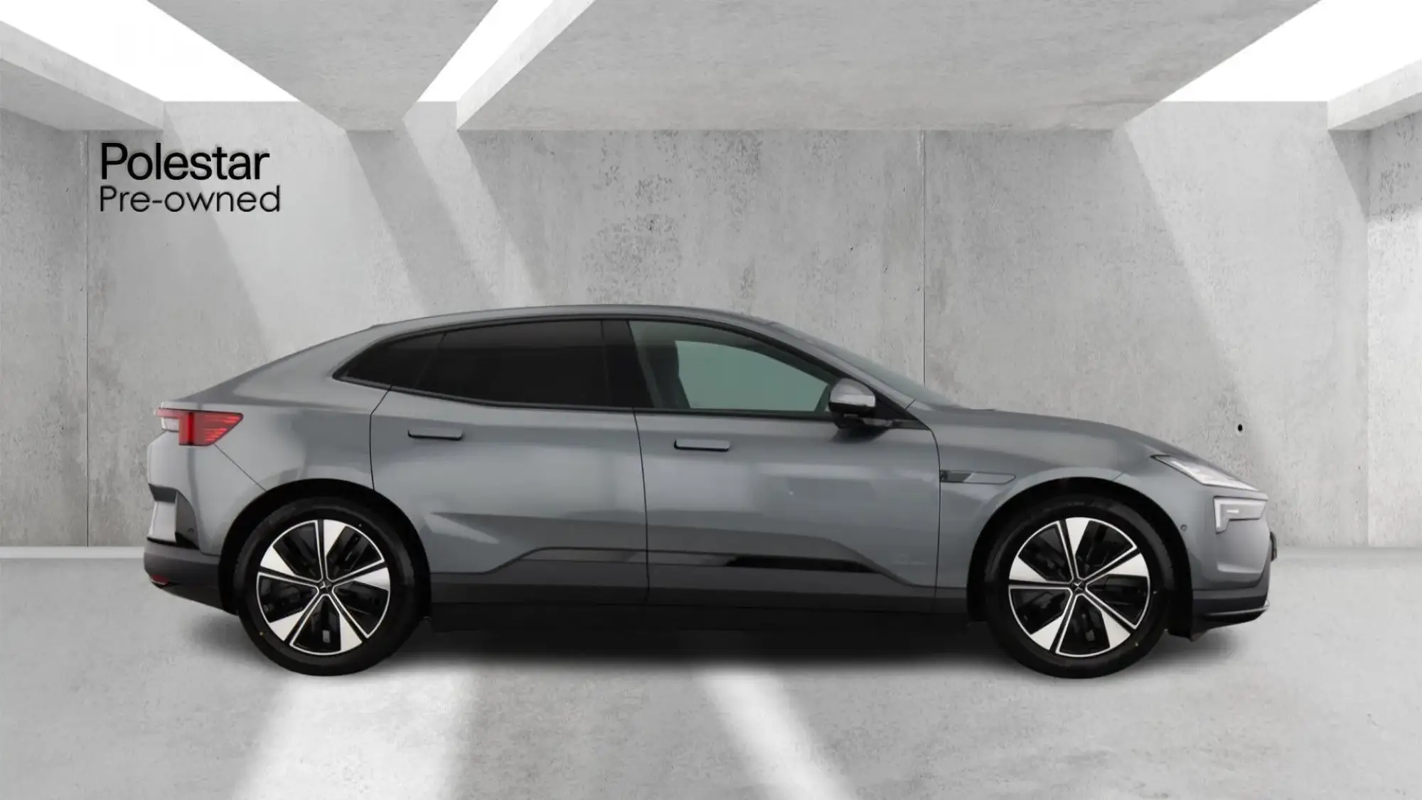 Polestar 4 Image 6