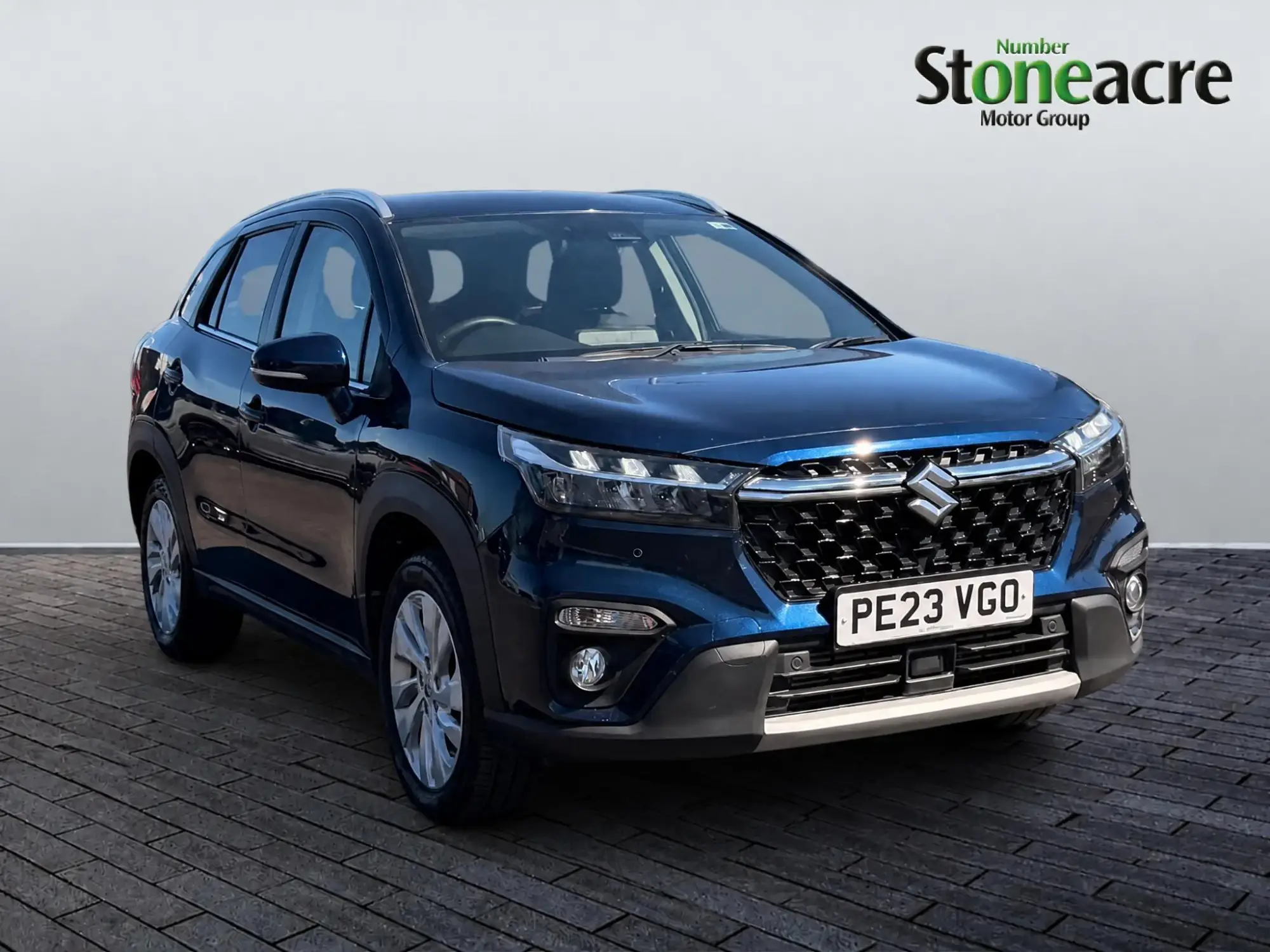 Suzuki S-Cross Image 1