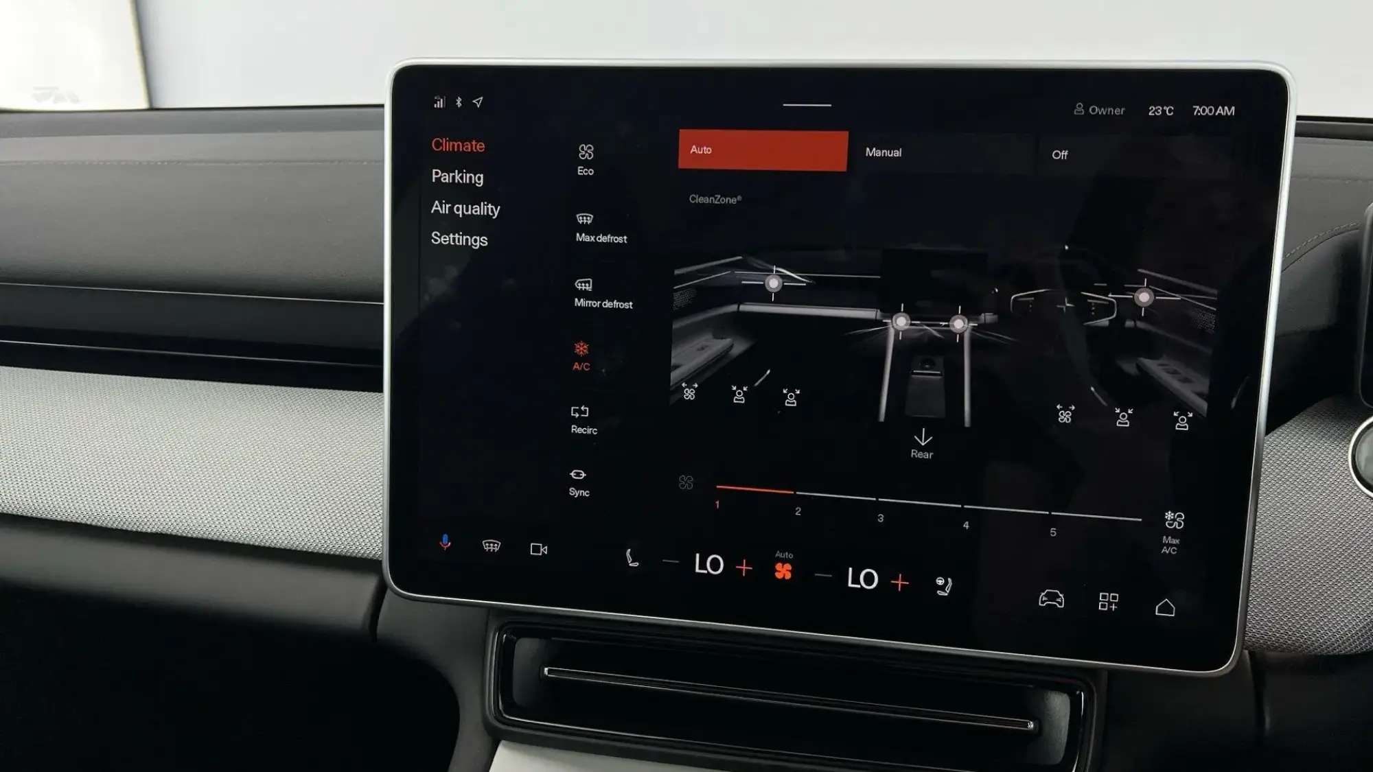 Polestar 4 Image 15
