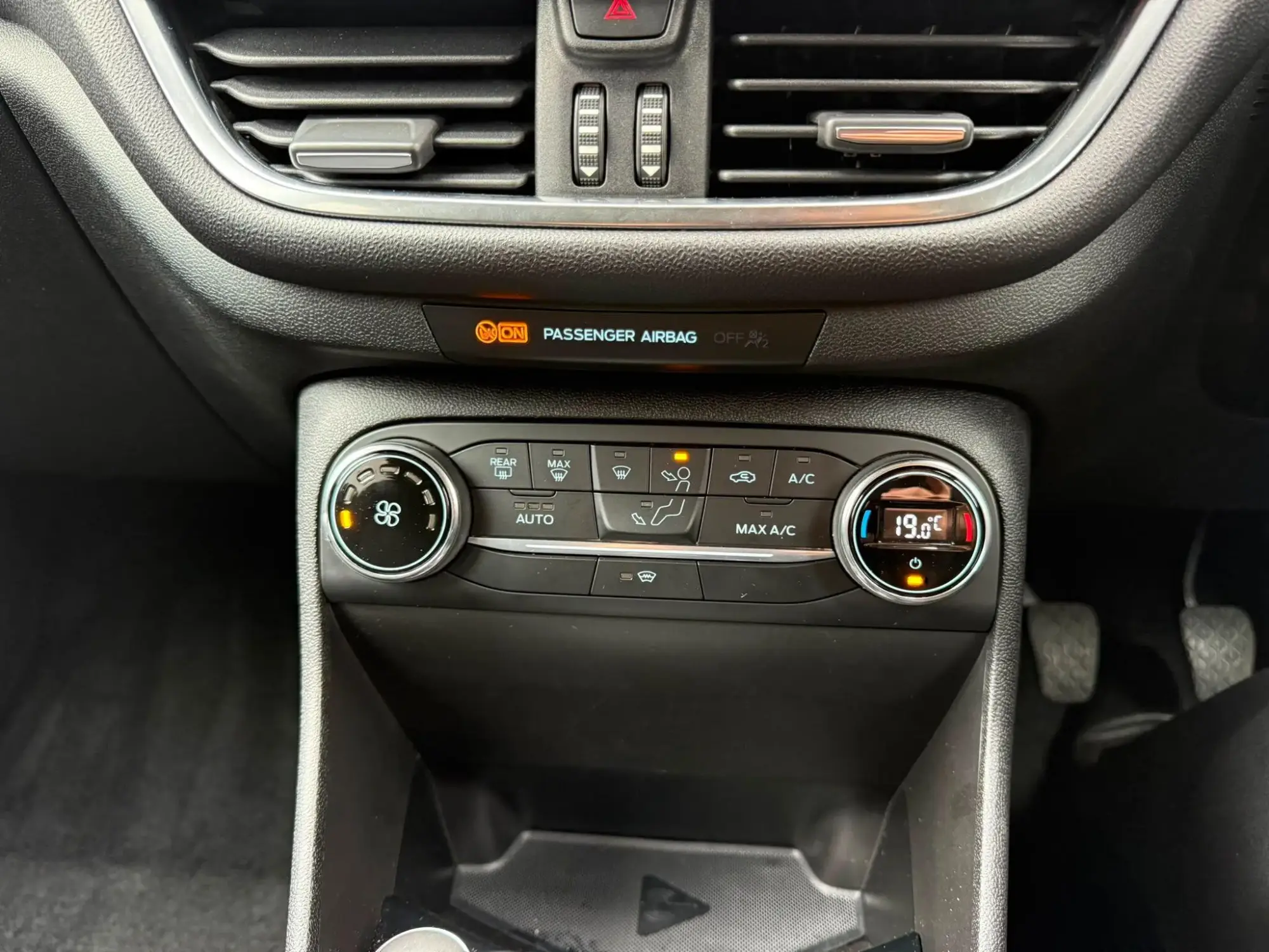 Ford Fiesta Image 20 Ford Fiesta Image 20