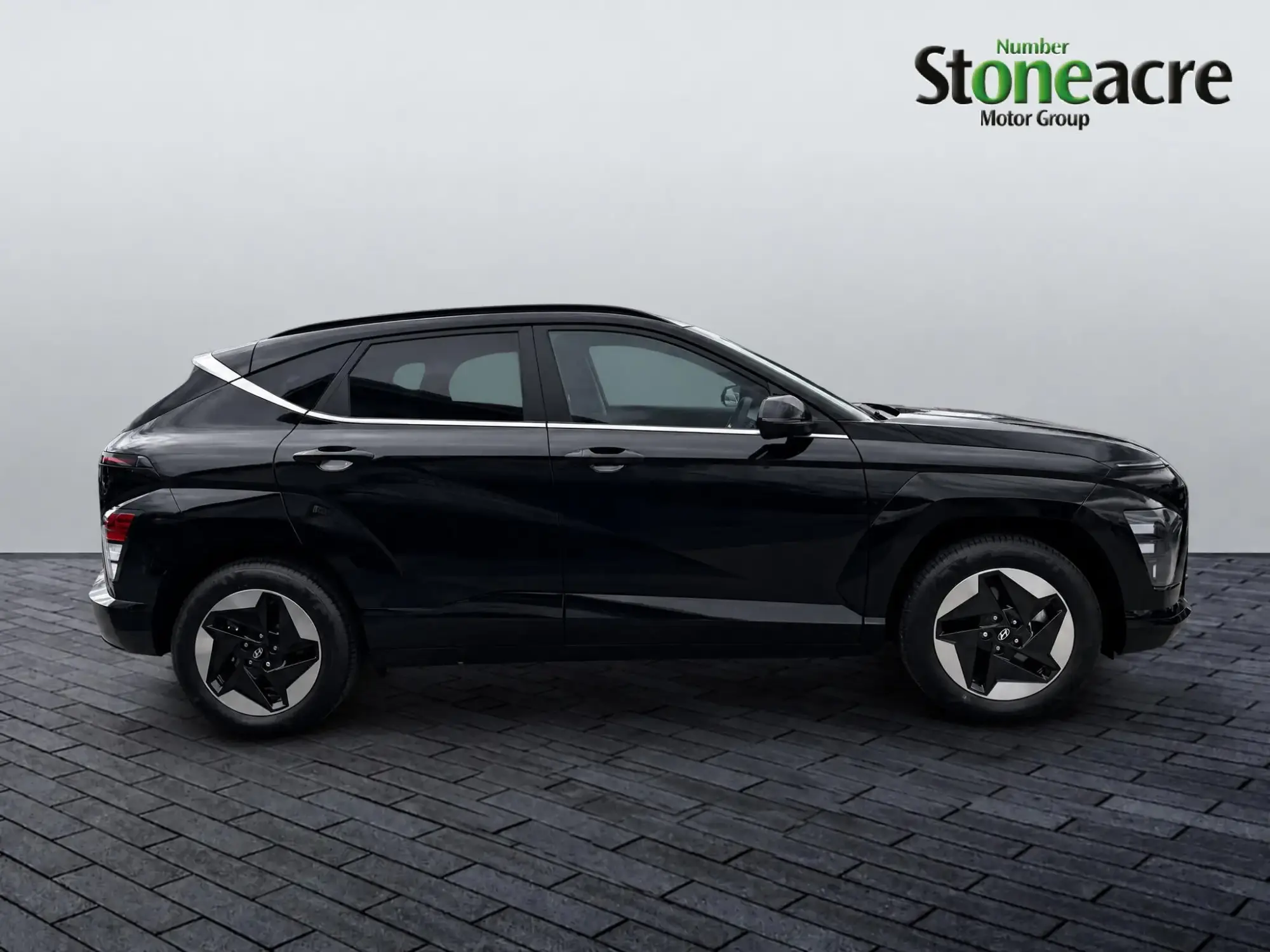 Hyundai KONA Electric Image 8