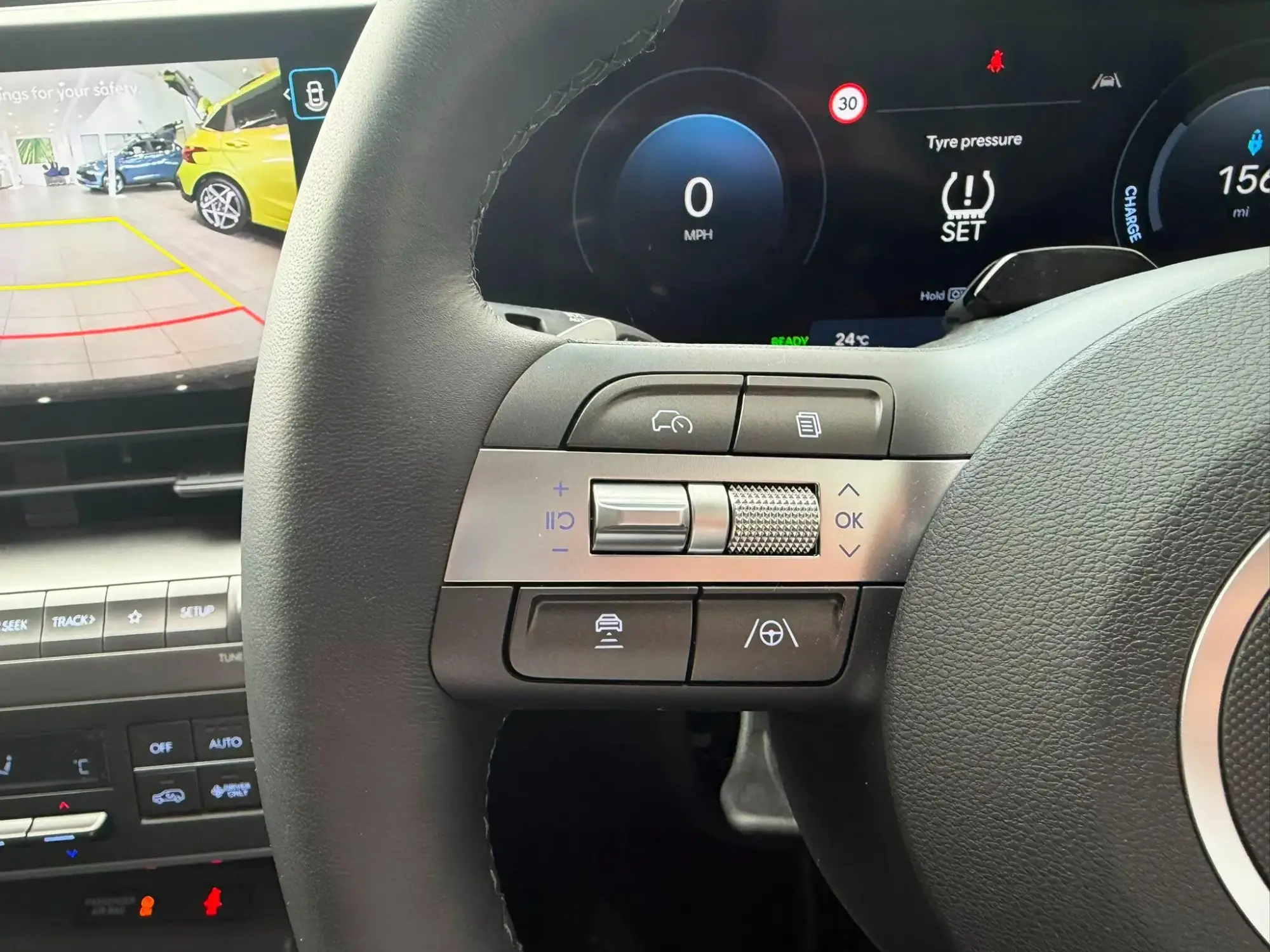Hyundai KONA Electric Image 17