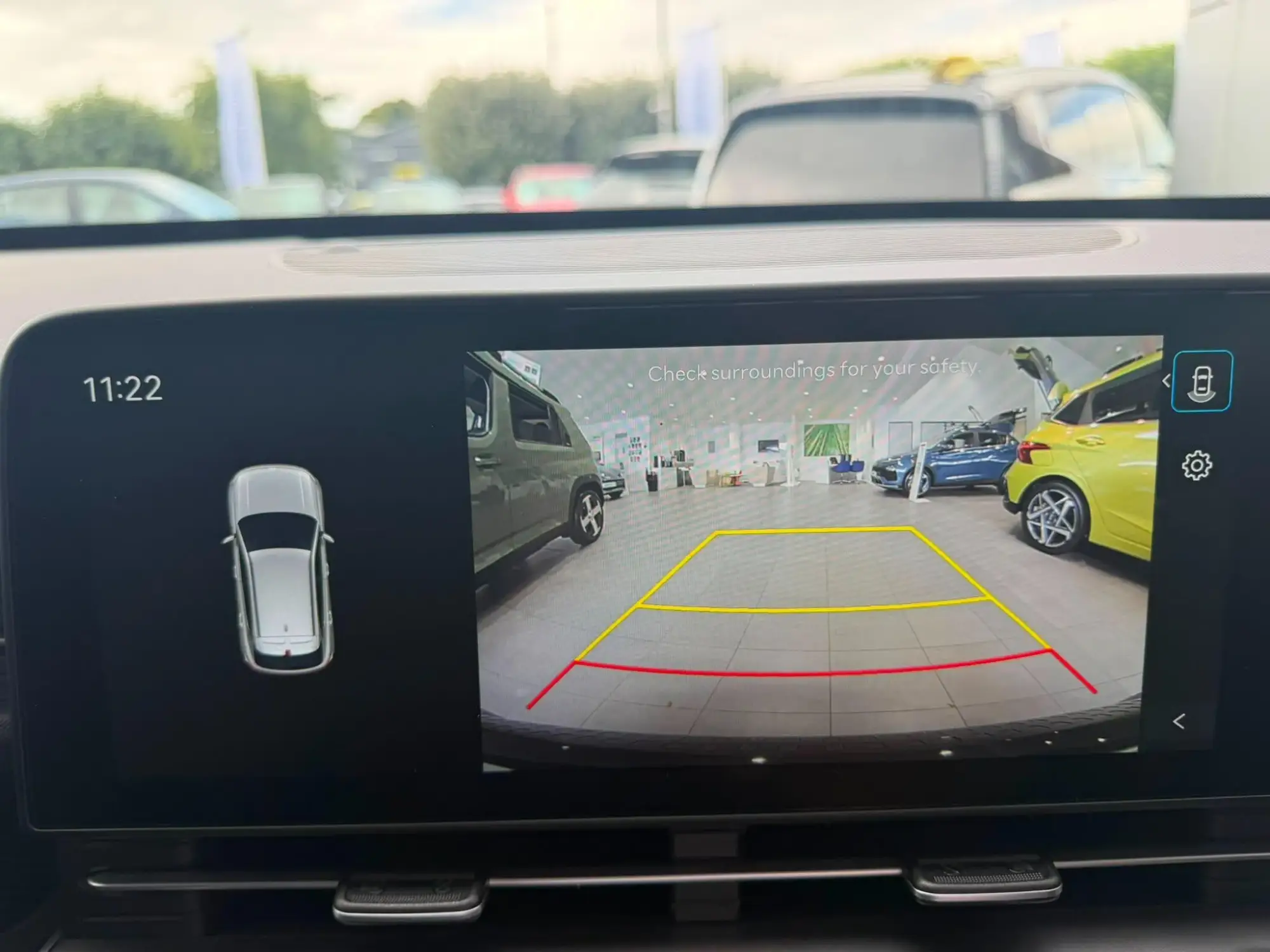 Hyundai KONA Electric Image 23