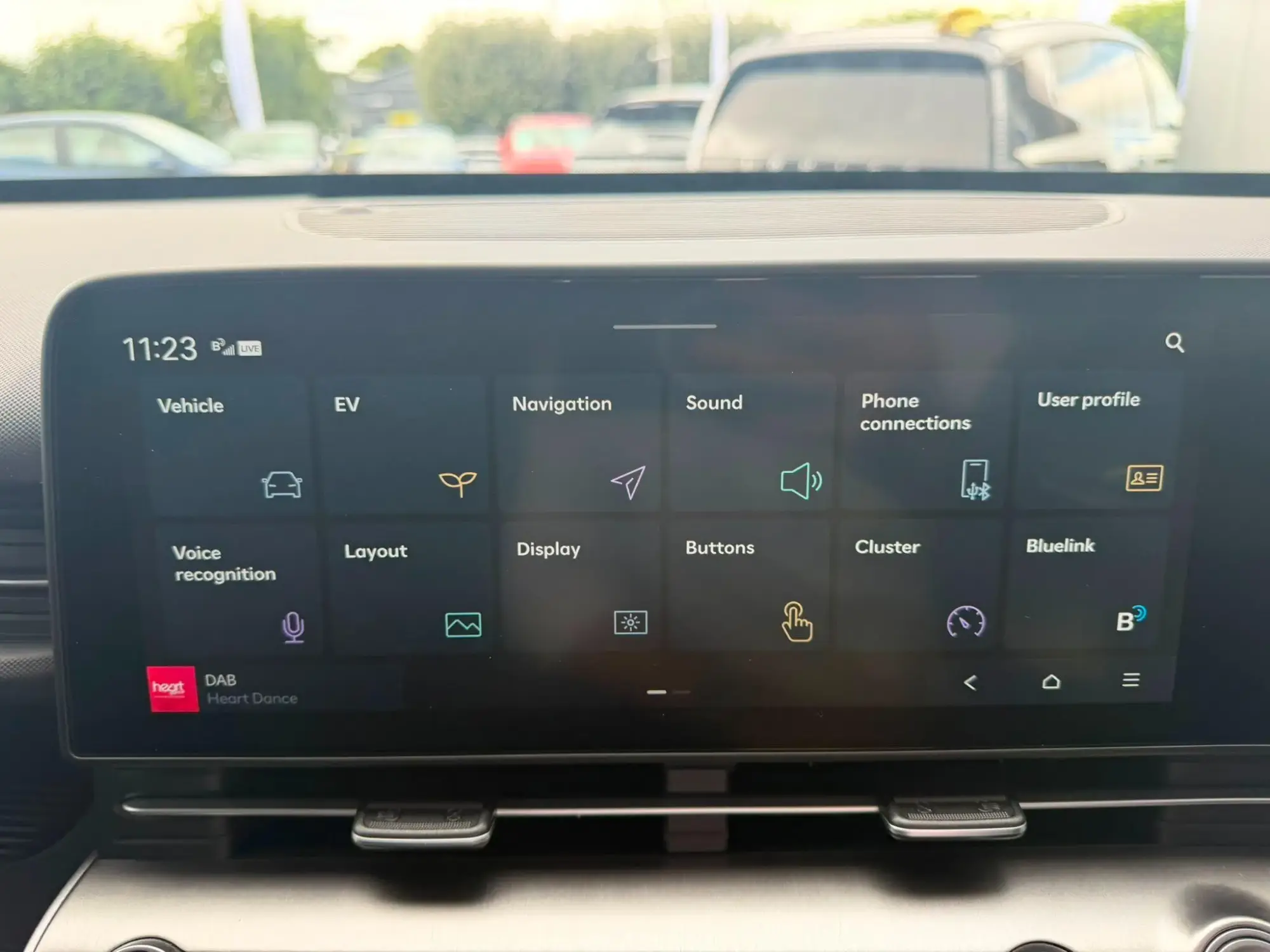 Hyundai KONA Electric Image 25