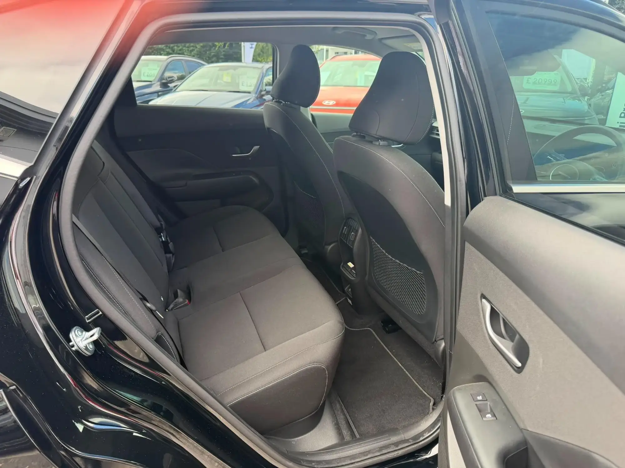 Hyundai KONA Electric Image 35