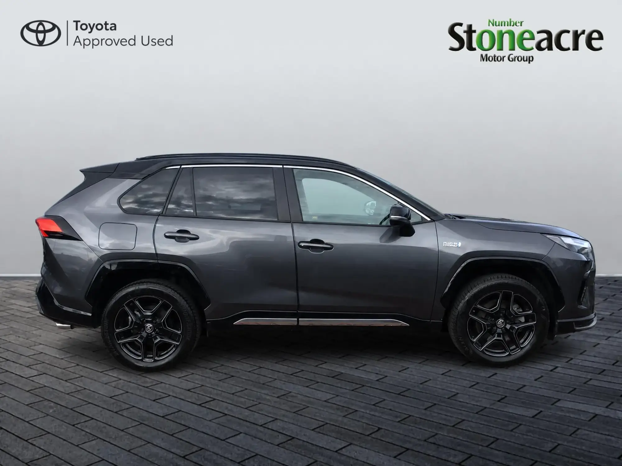 Toyota RAV4 Plug-in Hybrid Image 19