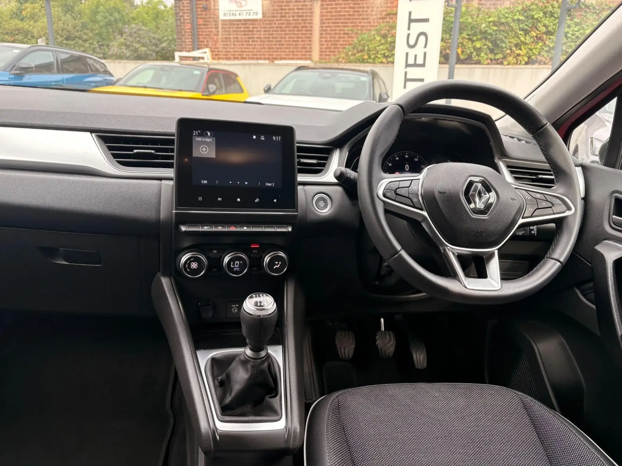 Renault Captur Image 10 Renault Captur Image 10