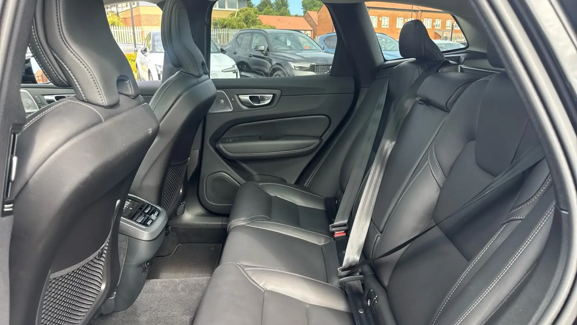 Volvo XC60 Image 6 Volvo XC60 Image 6
