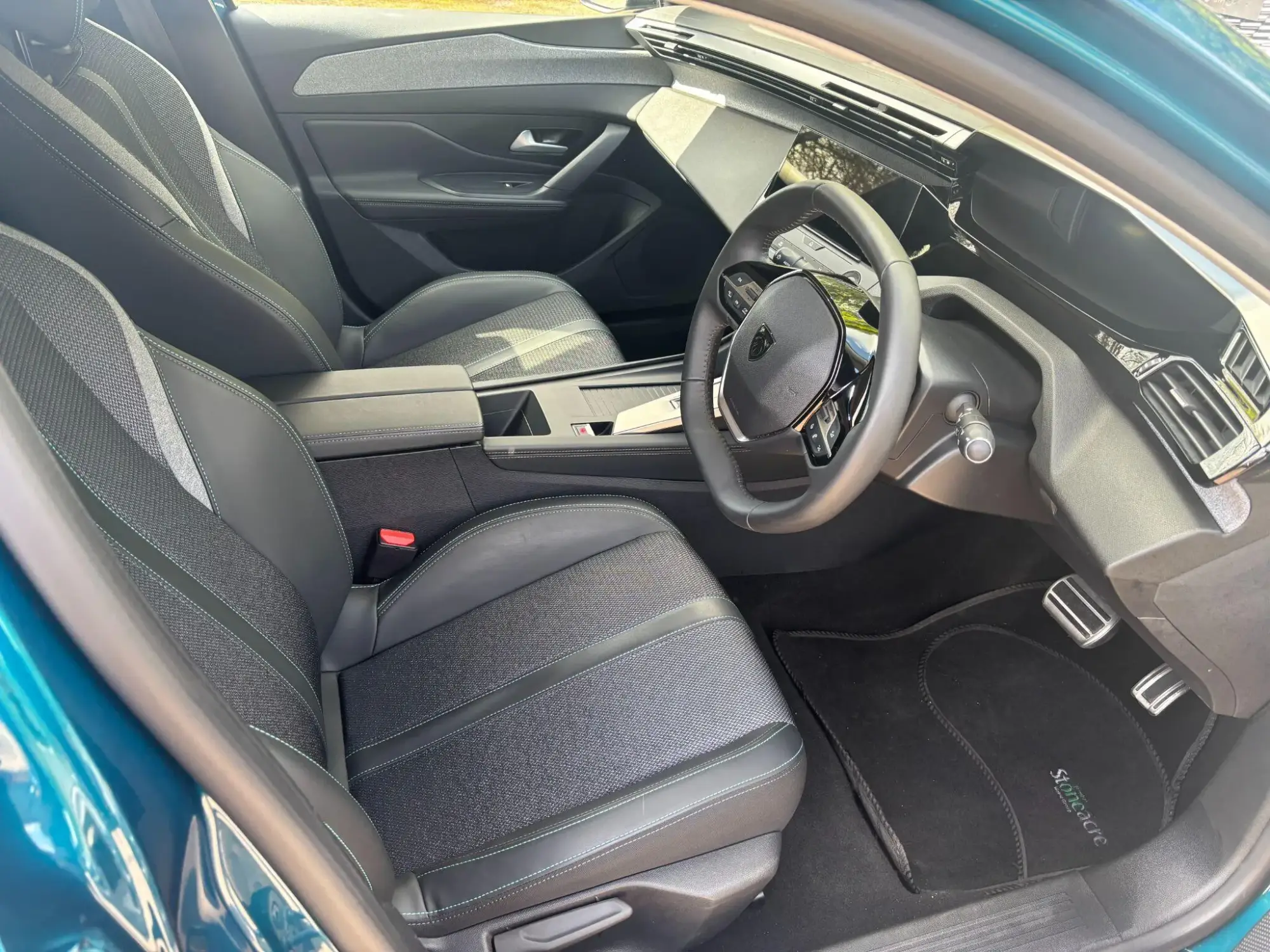 Peugeot E-308 Image 11