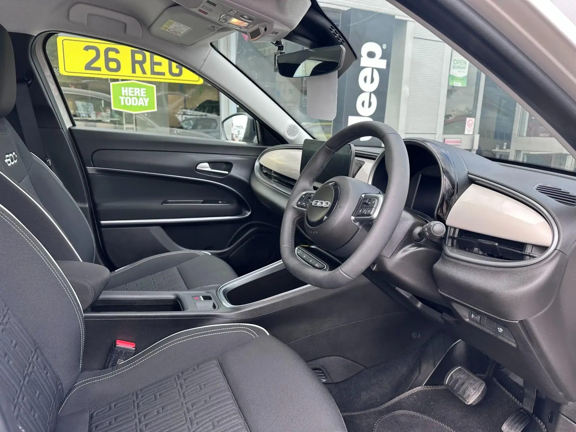 Fiat 600 Petrol Image 8 Fiat 600 Petrol Image 8