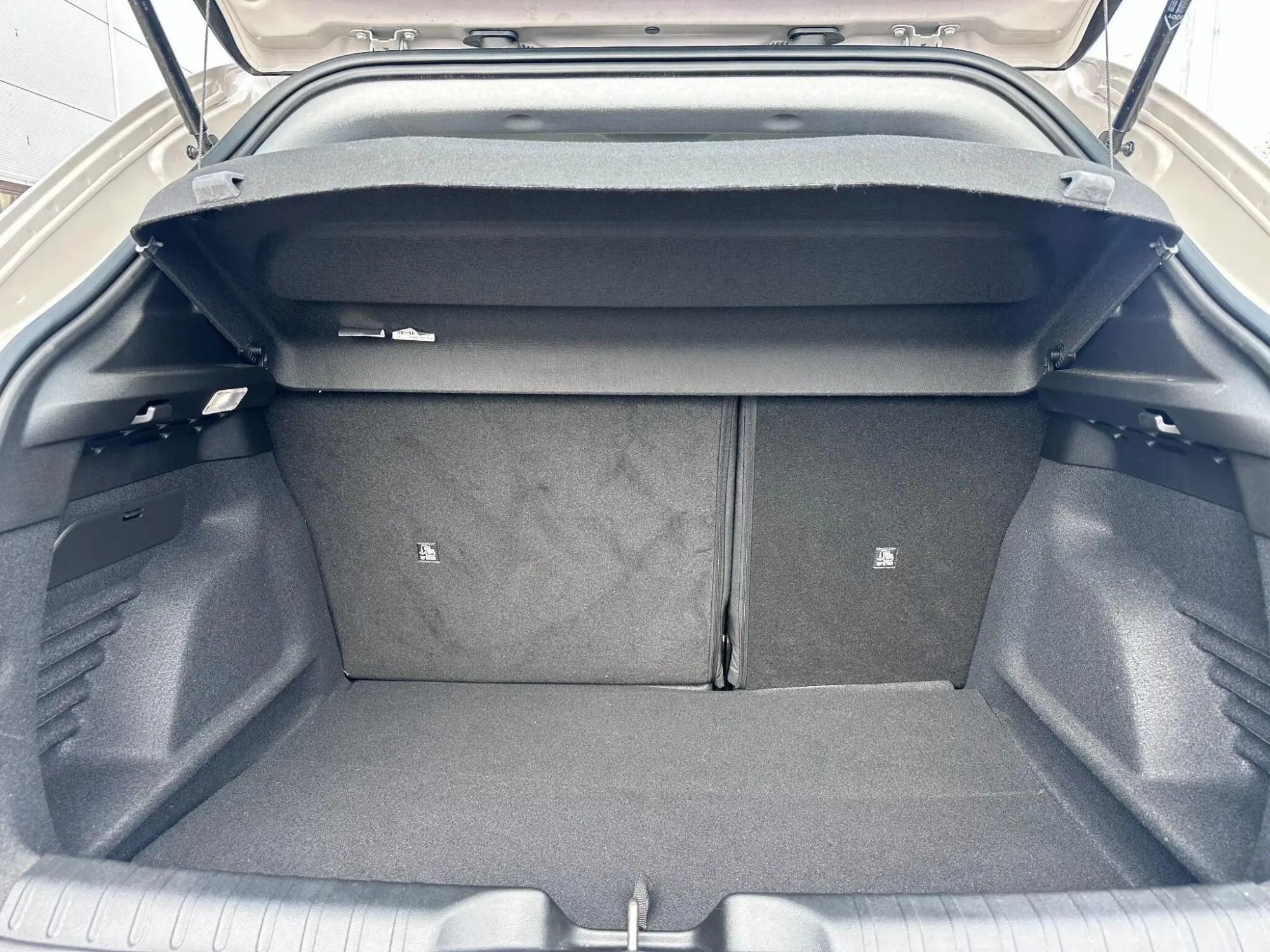 Fiat 600 Petrol Image 10 Fiat 600 Petrol Image 10