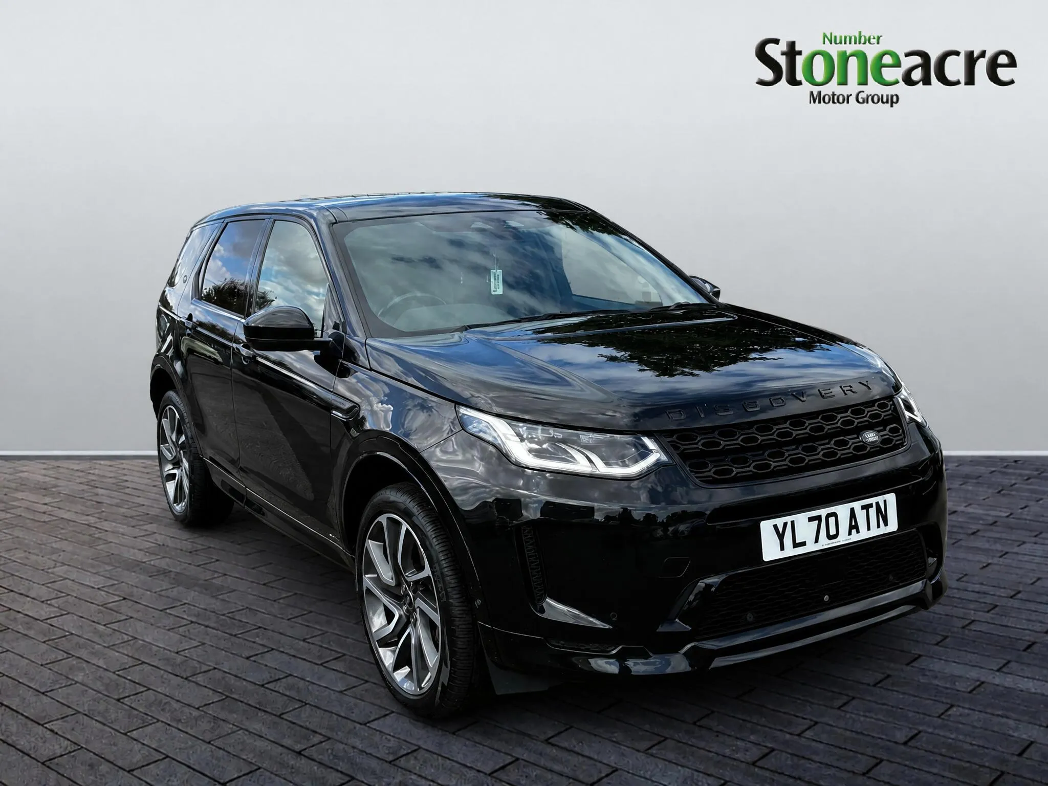 Land Rover Discovery Sport undefined 2.0 D200 MHEV R-Dynamic HSE Auto 4WD Euro 6 (s/s) 5dr