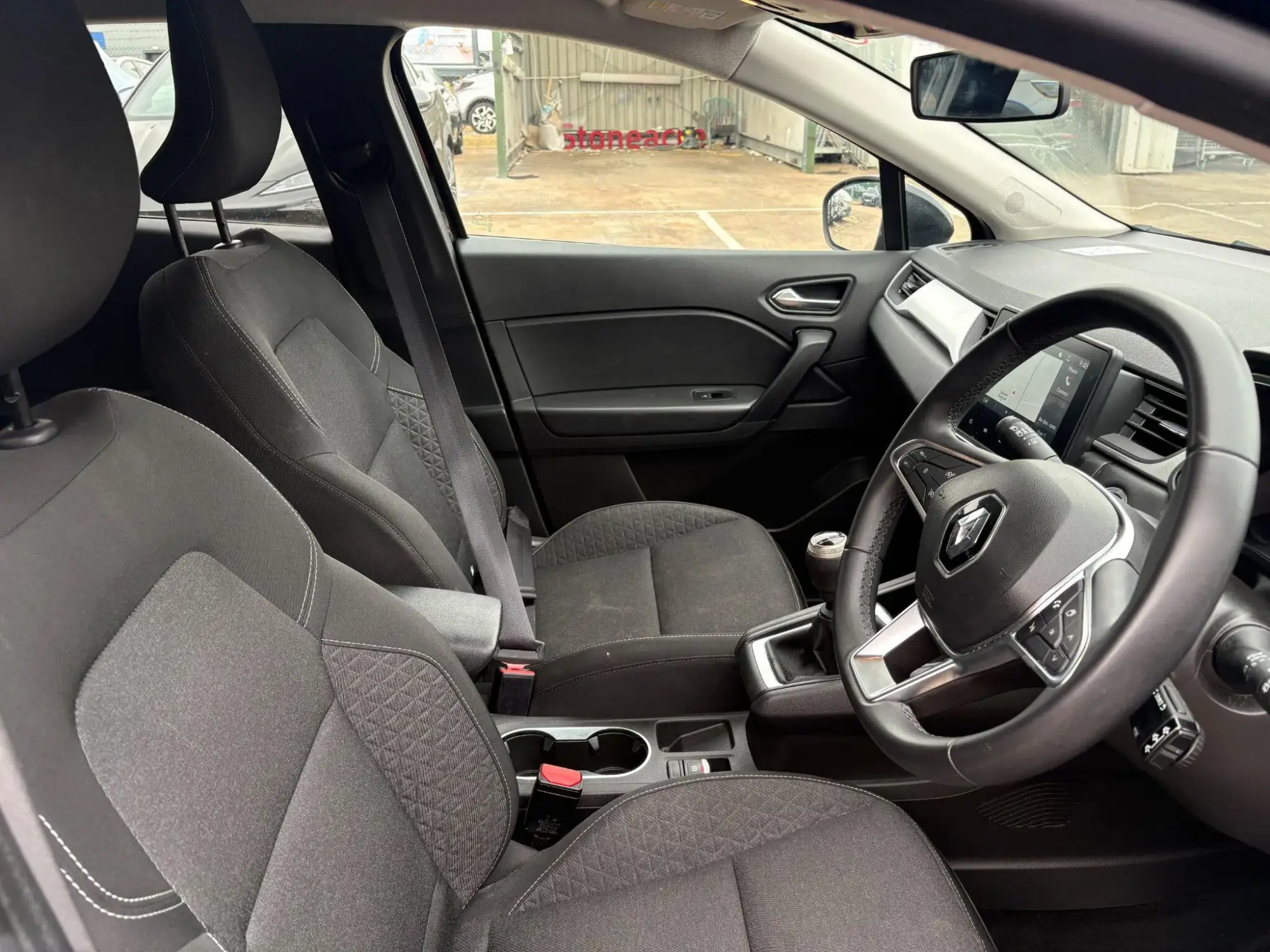 Renault Captur Image 10 Renault Captur Image 10