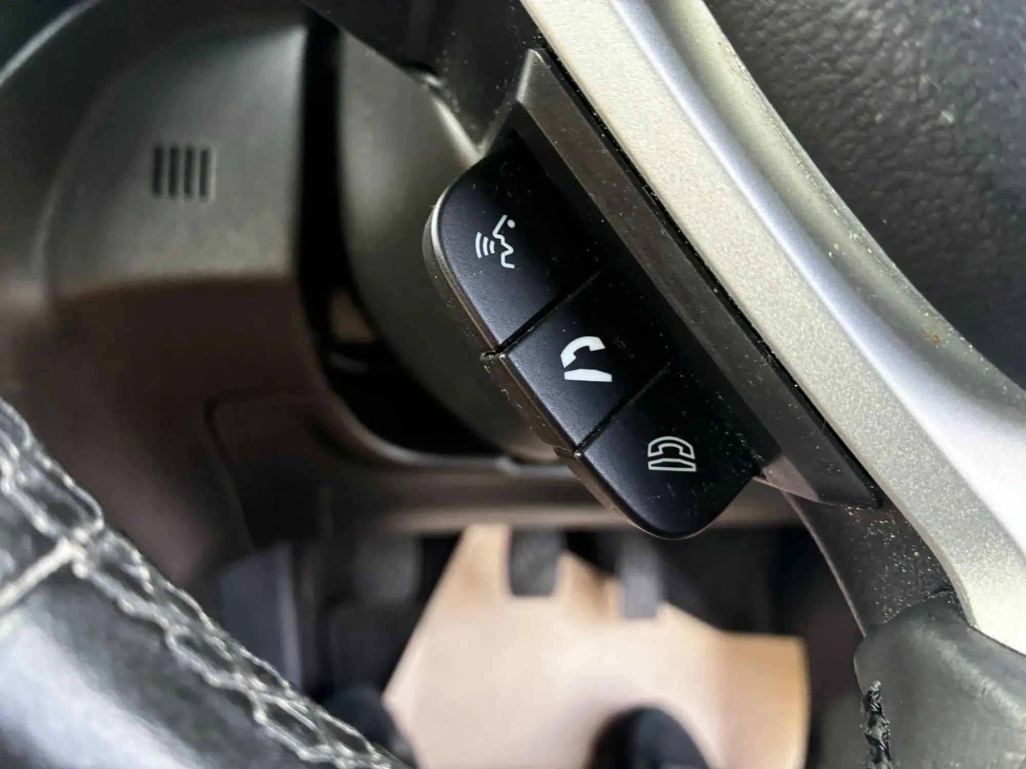Suzuki S-Cross Image 7