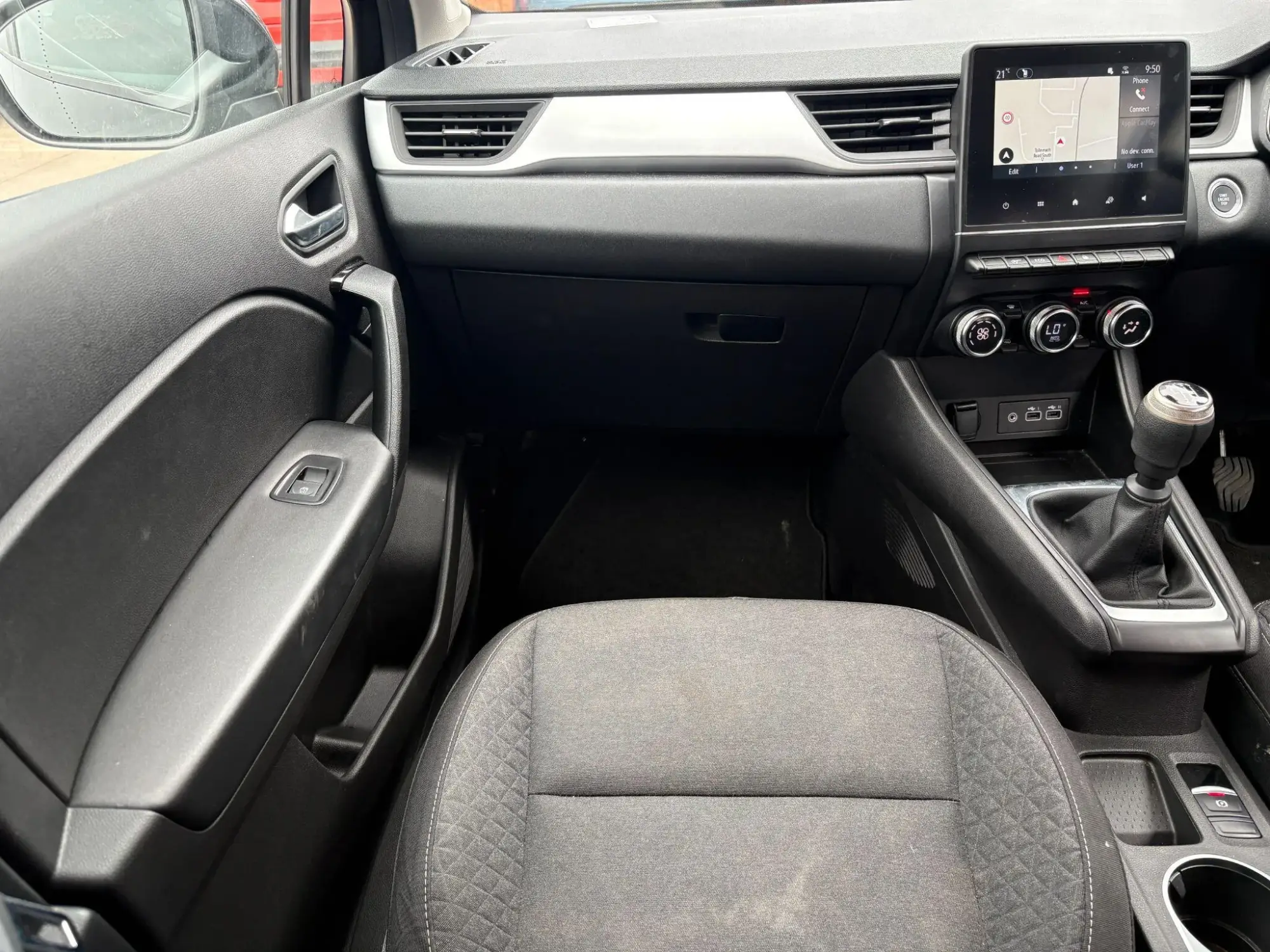 Renault Captur Image 17 Renault Captur Image 17
