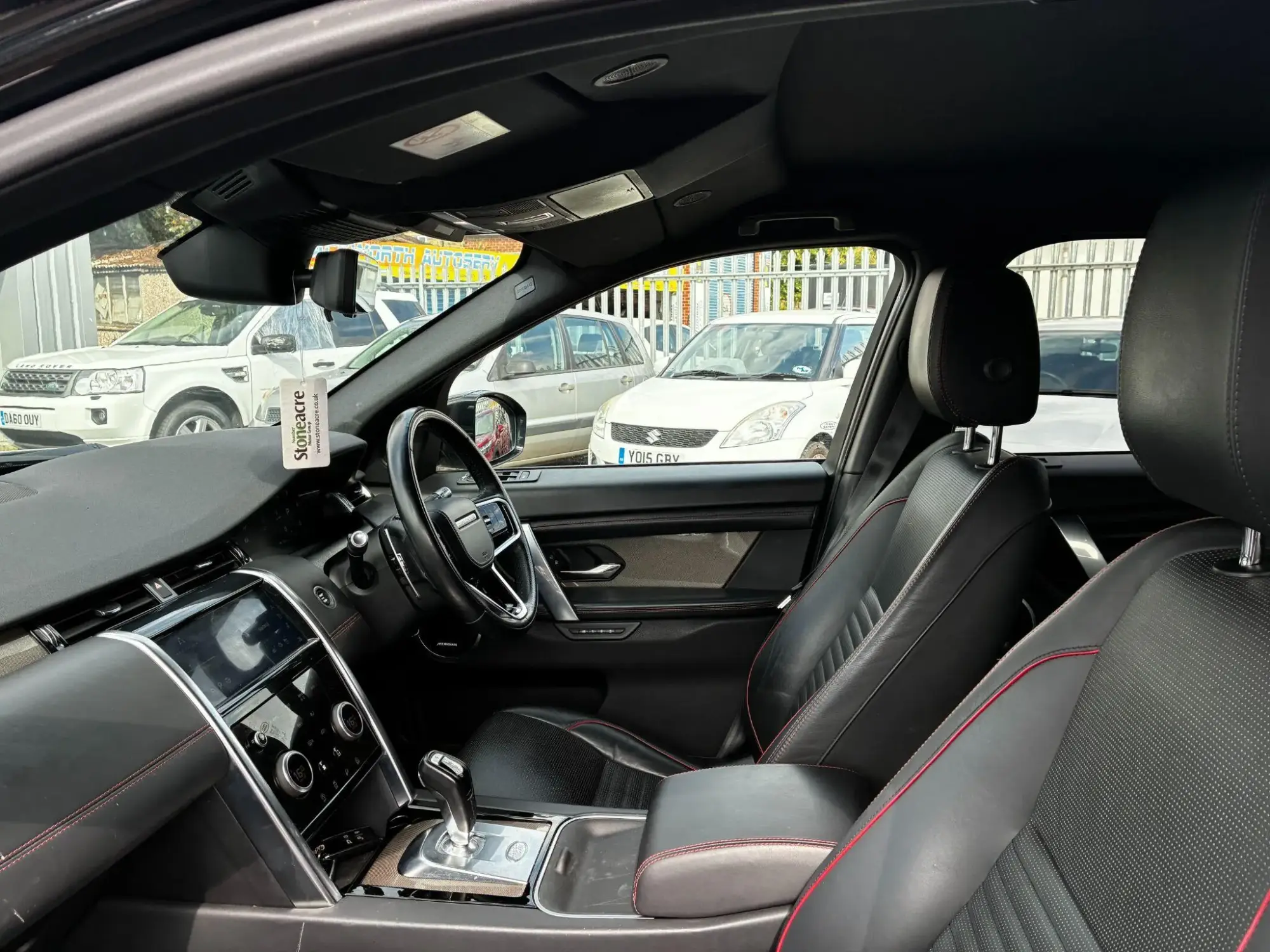 Land Rover Discovery Sport Image 15 Land Rover Discovery Sport Image 15